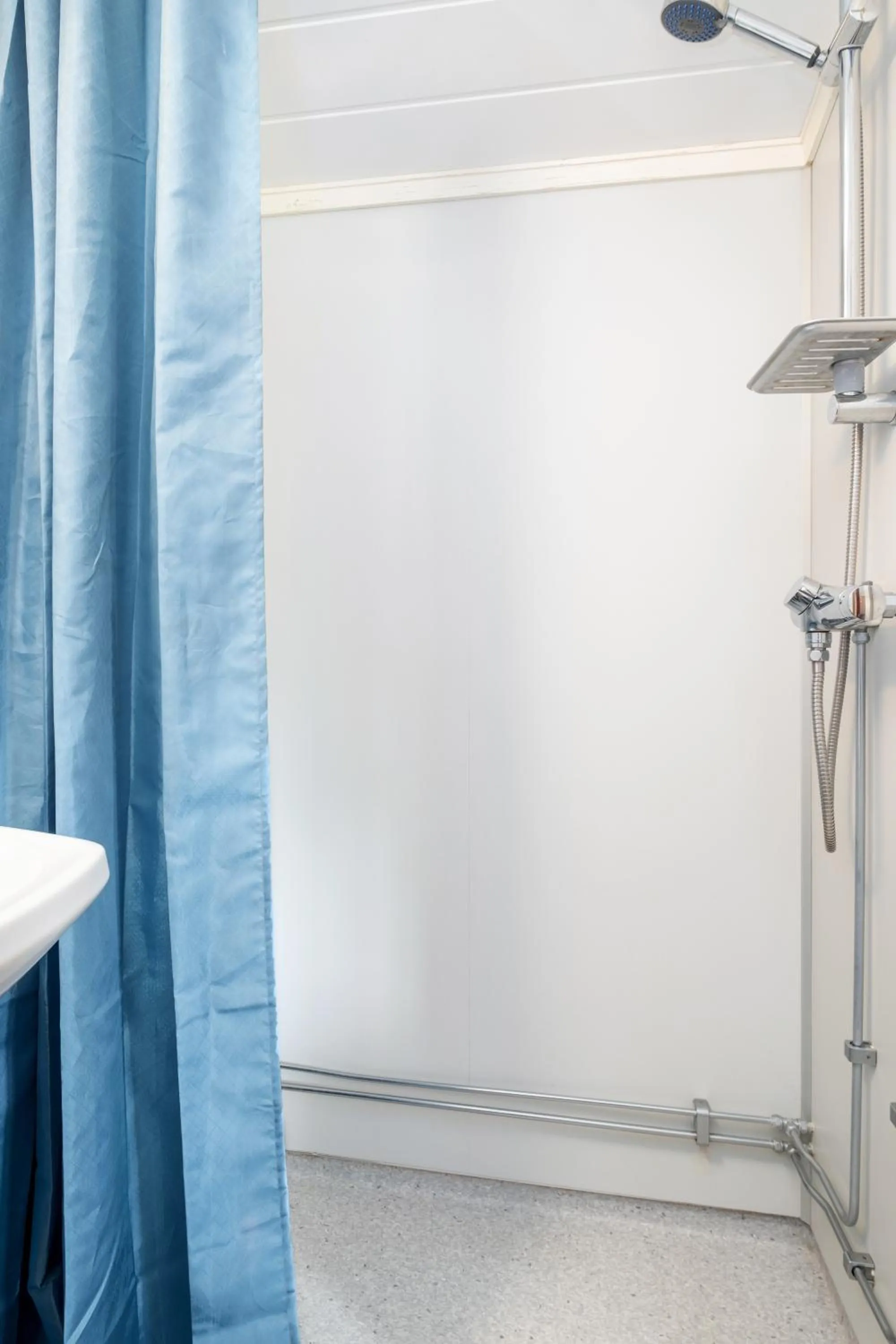 Shower in Utladalen Camping