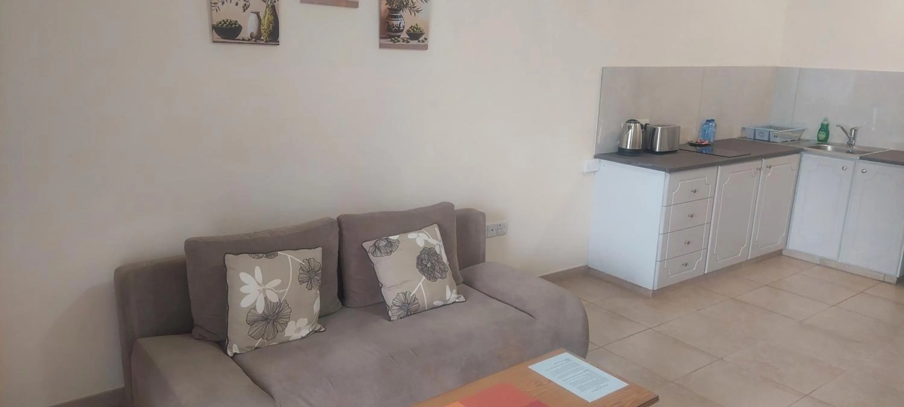 Droushia Holiday Apartments