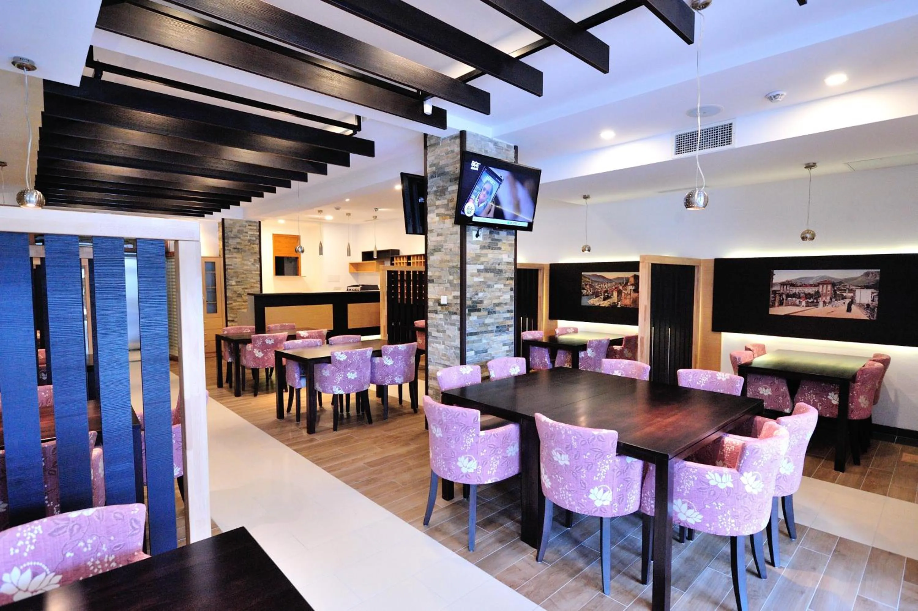 Restaurant/places to eat in Hotel Blagaj Mostar