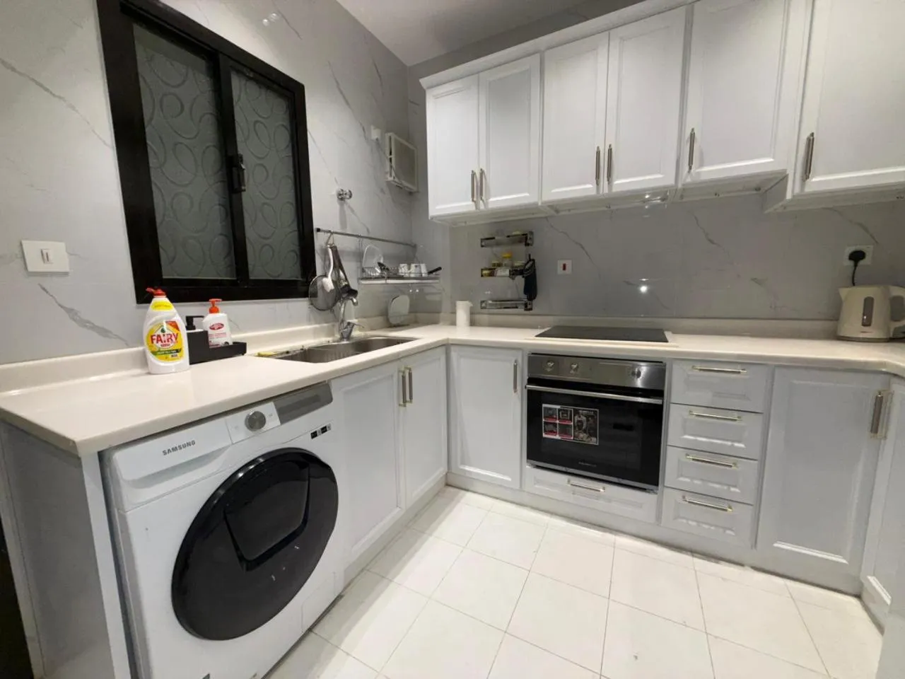 Kitchen or kitchenette in Eqamh VIP