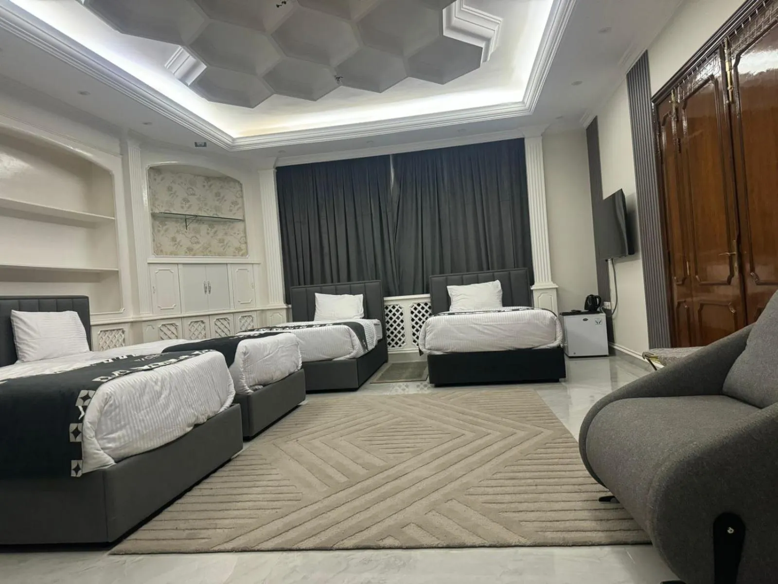 Bed in Eqamh VIP