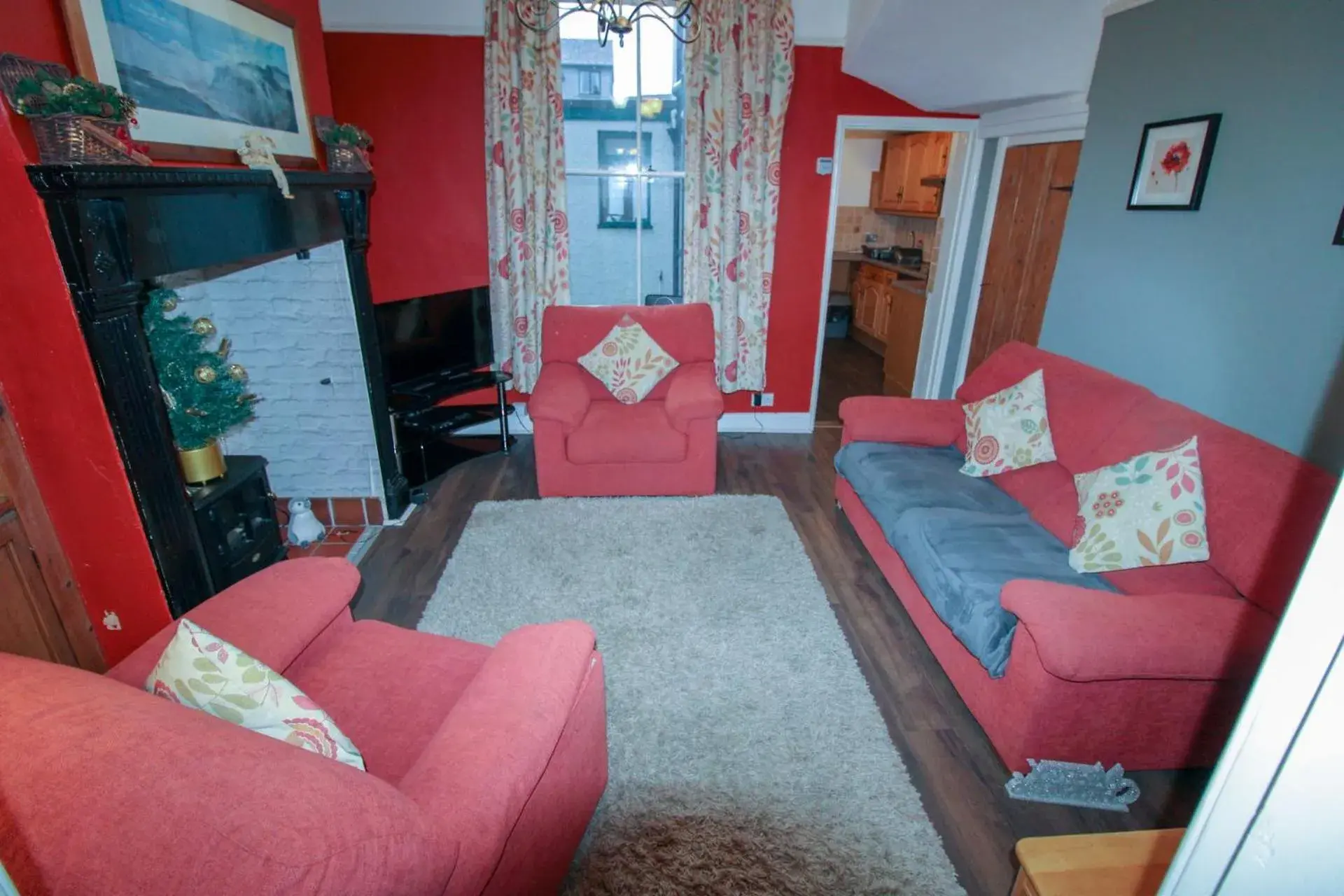 Carlton Cottage all ground floor, centrally located in Keswick Carlton Cottage all ground floor, centrally located in Keswick