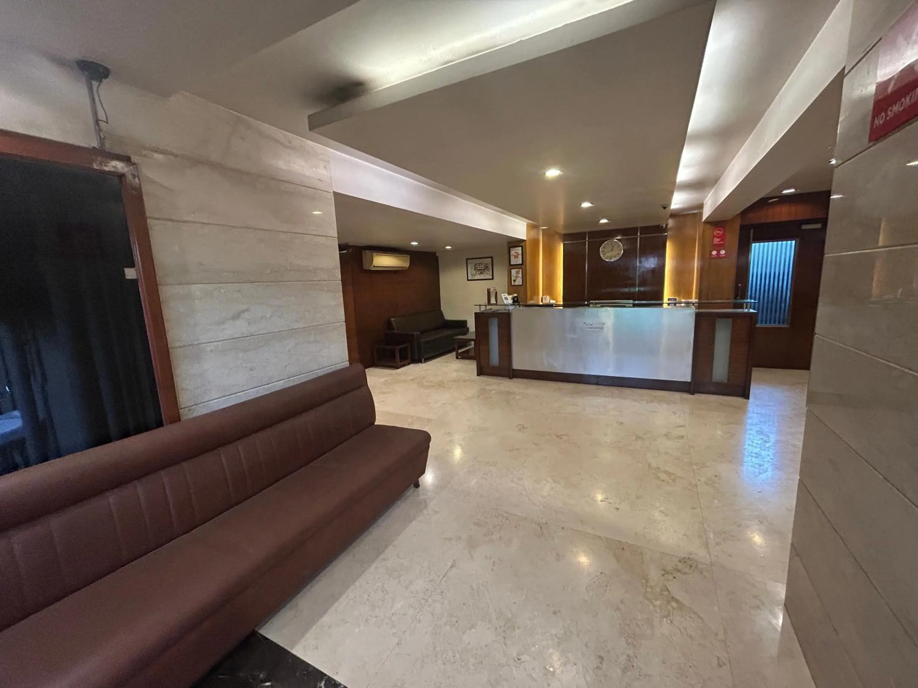 Property building in Hotel Lucky Goregaon