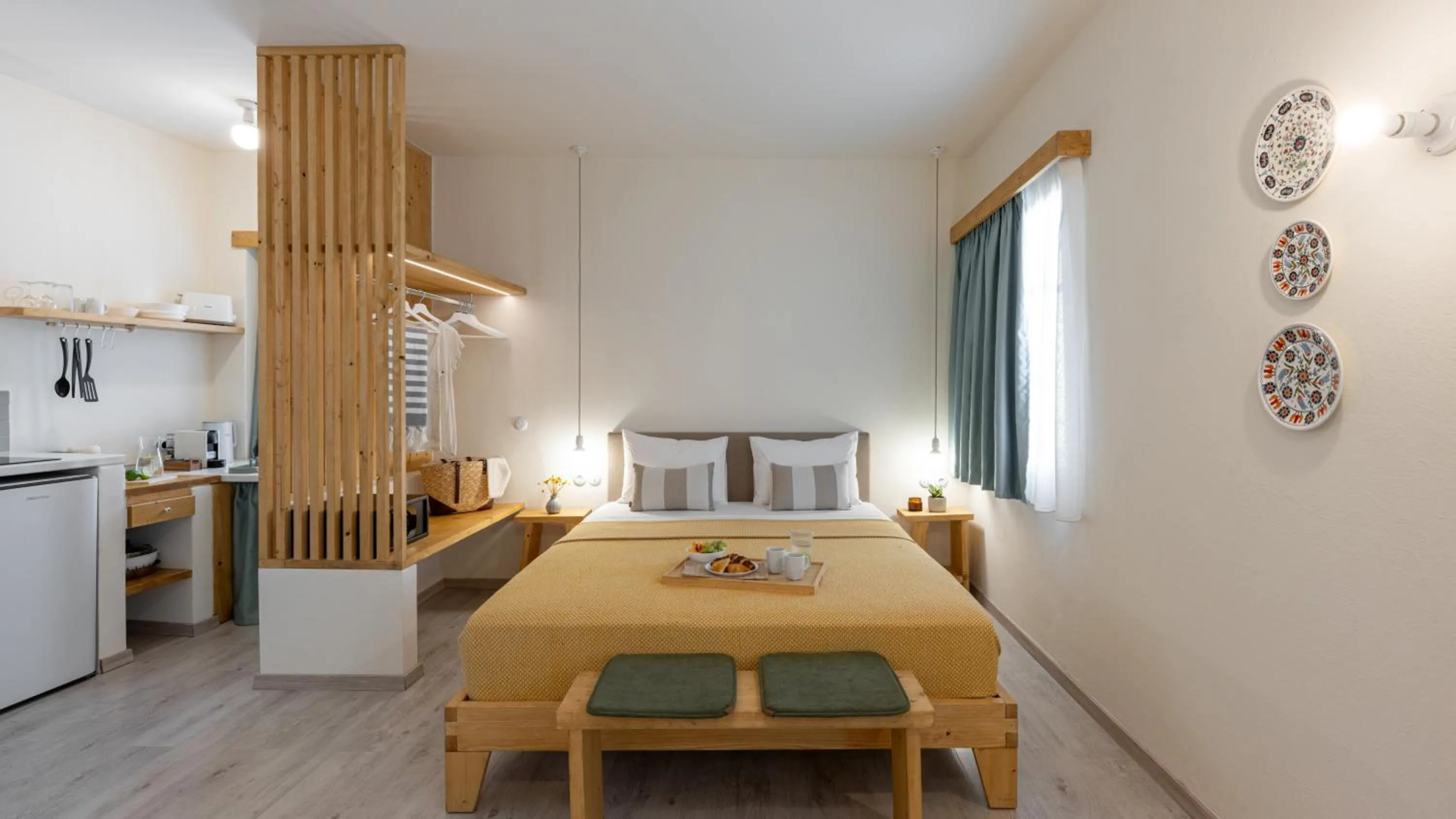 Bed in Capella Skiathos, Residences