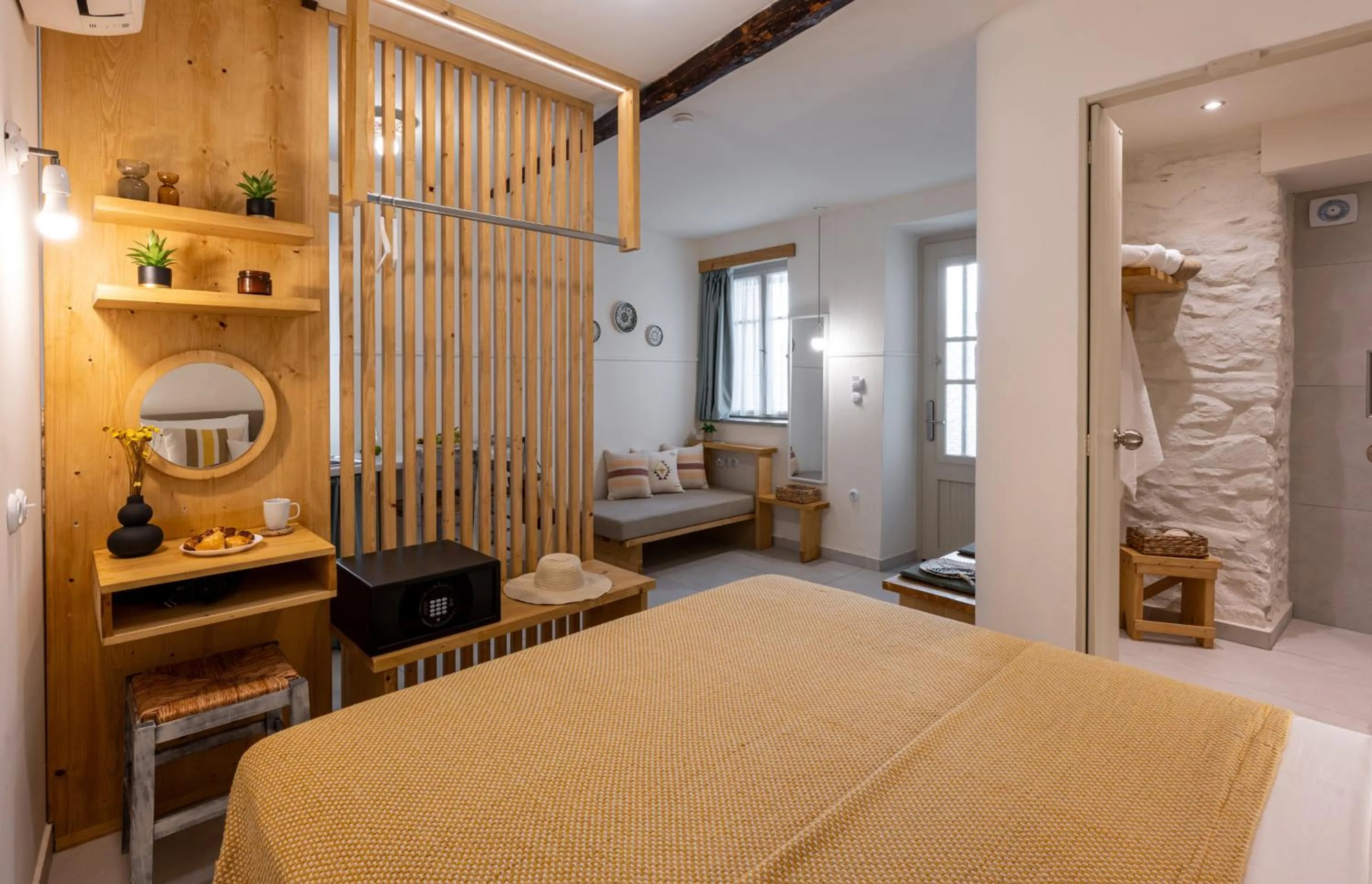 Bed in Capella Skiathos, Residences