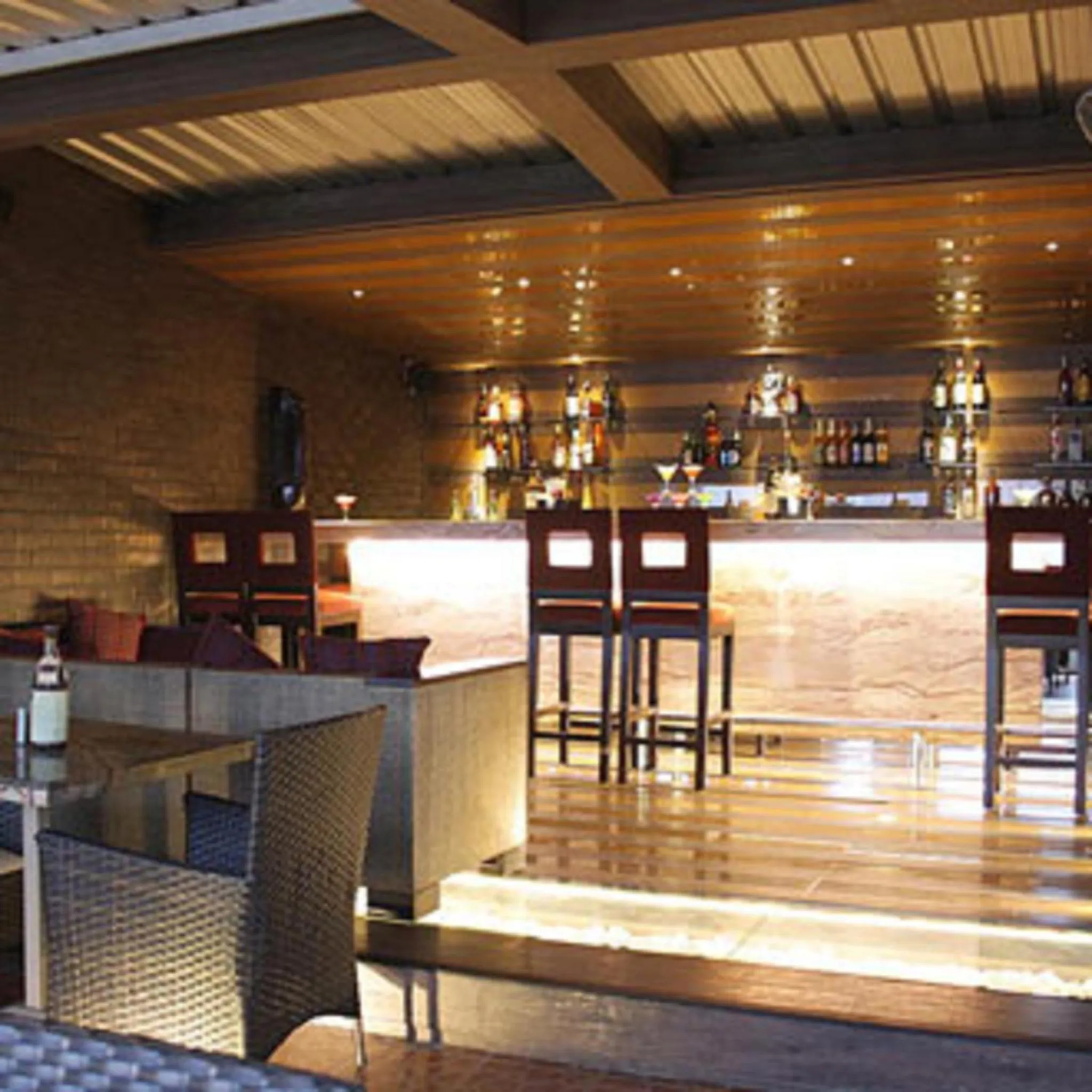 Drinks in Hotel Roopa