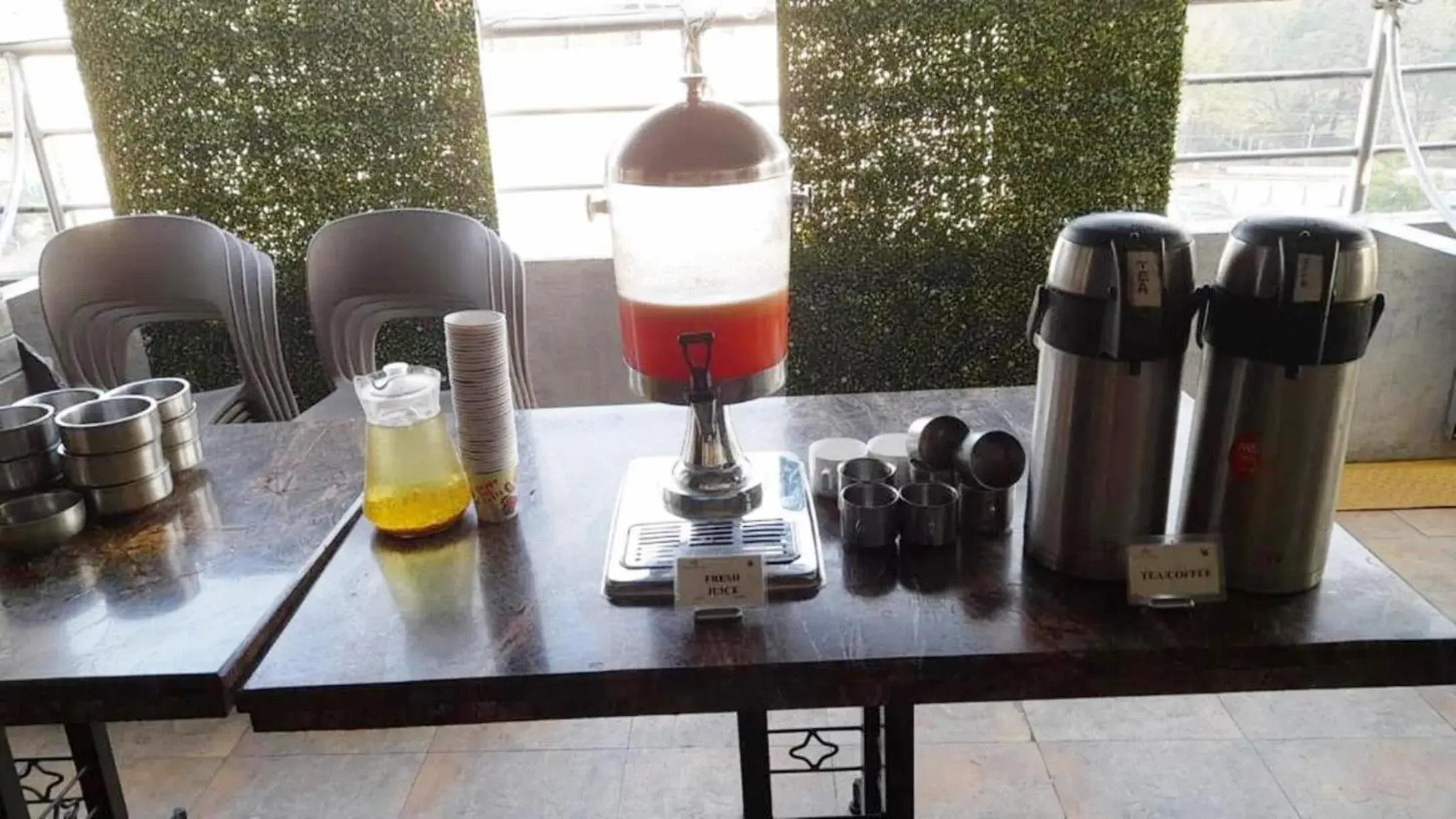 Restaurant/places to eat in Hotel Roopa Restaurant/places to eat in Hotel Roopa