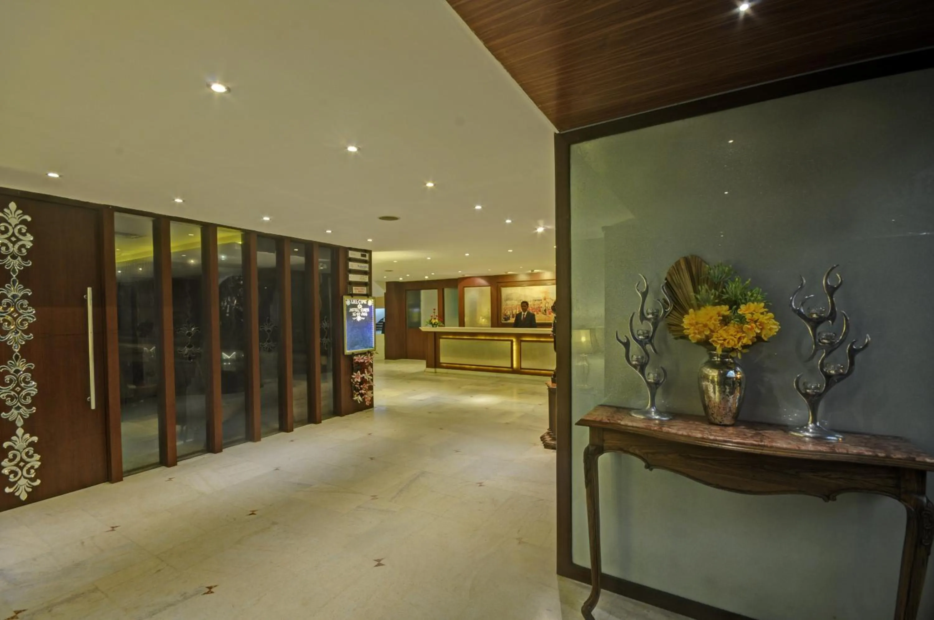 Lobby or reception in Hotel Roopa