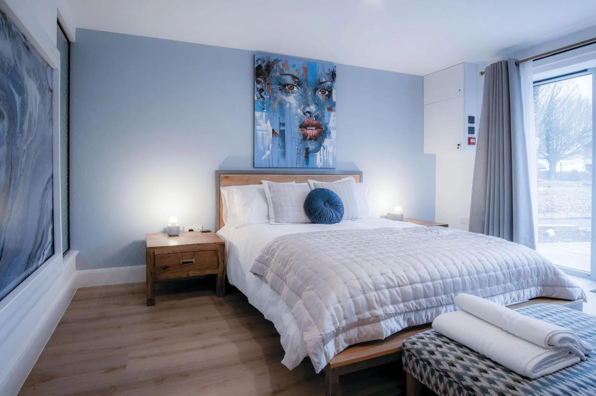 Floor plan, Bed in Suite 6 - Sleeping Giant Hotel - Pen Y Cae Inn