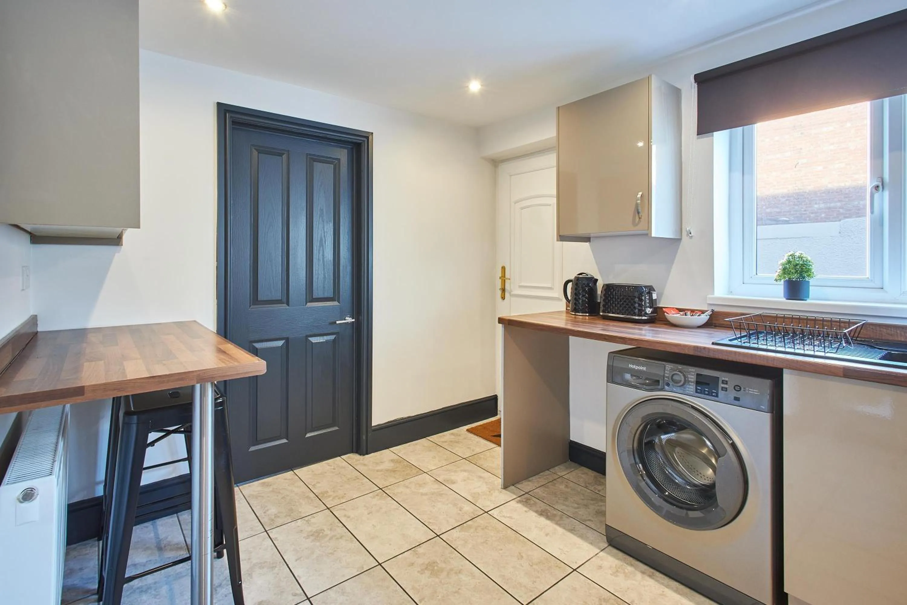 Kitchen or kitchenette in Host & Stay - North Shore Cottage