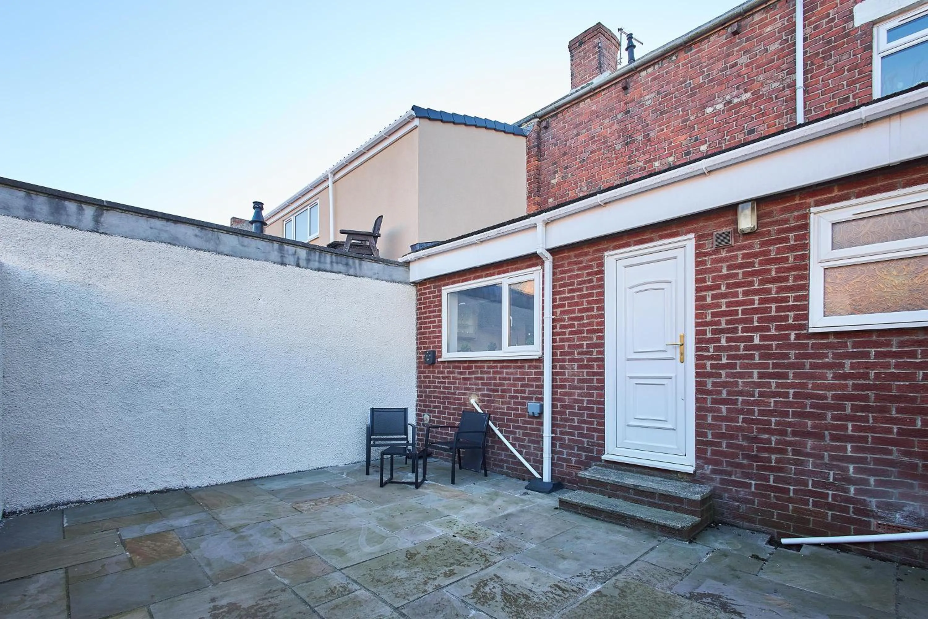 Property building in Host & Stay - North Shore Cottage
