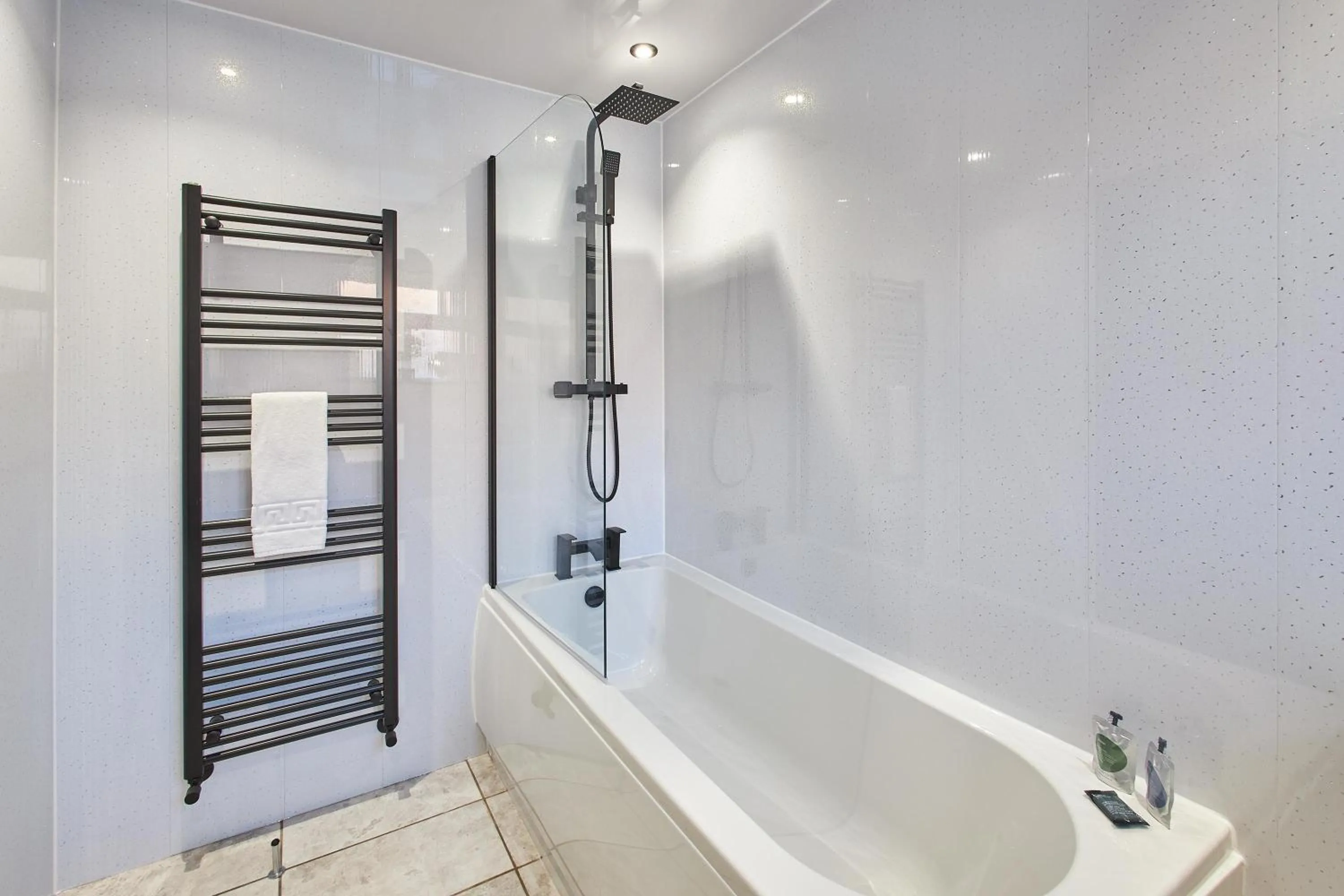 Shower in Host & Stay - North Shore Cottage