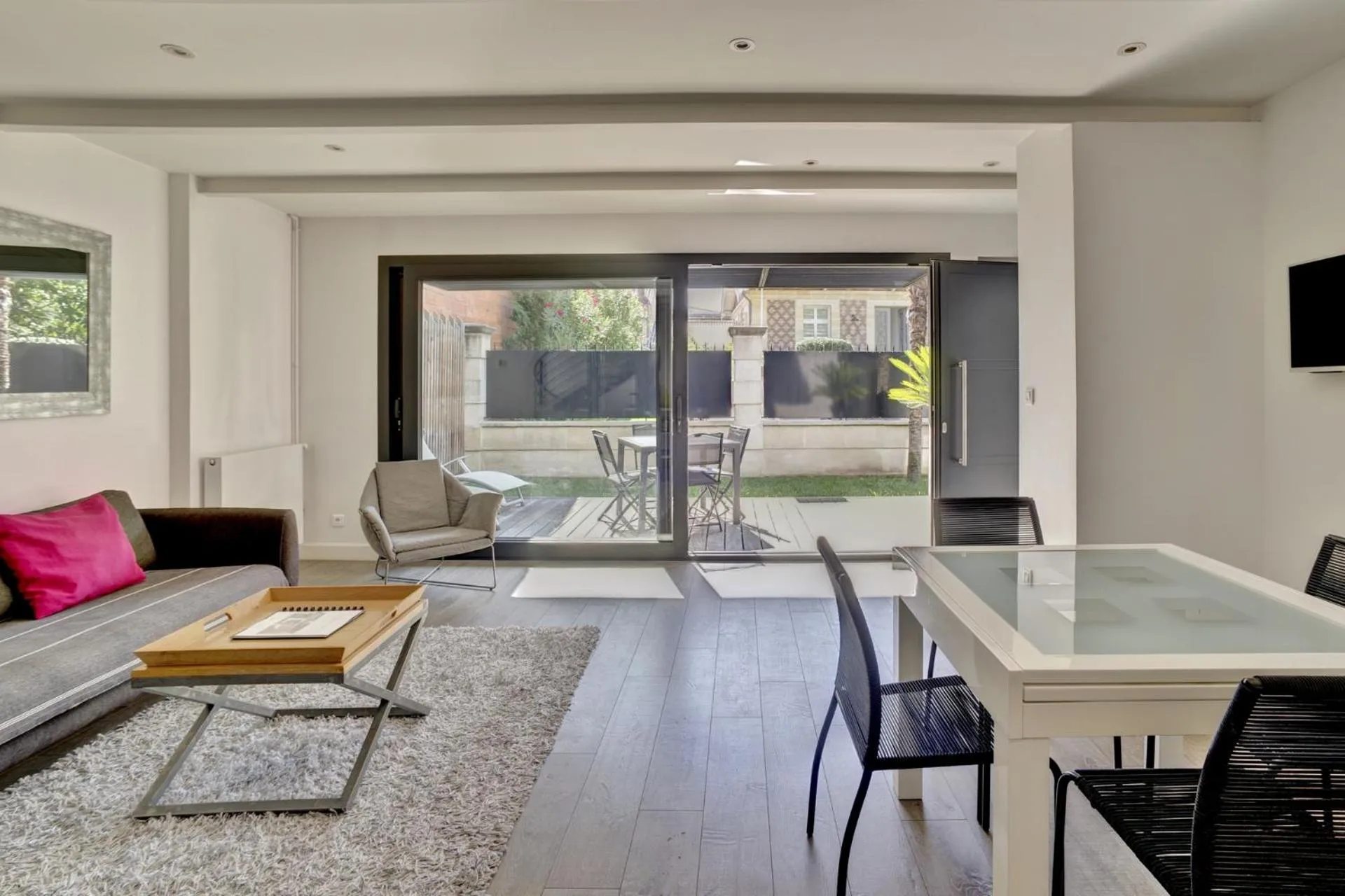 Living room in La Dependance by Cocoonr