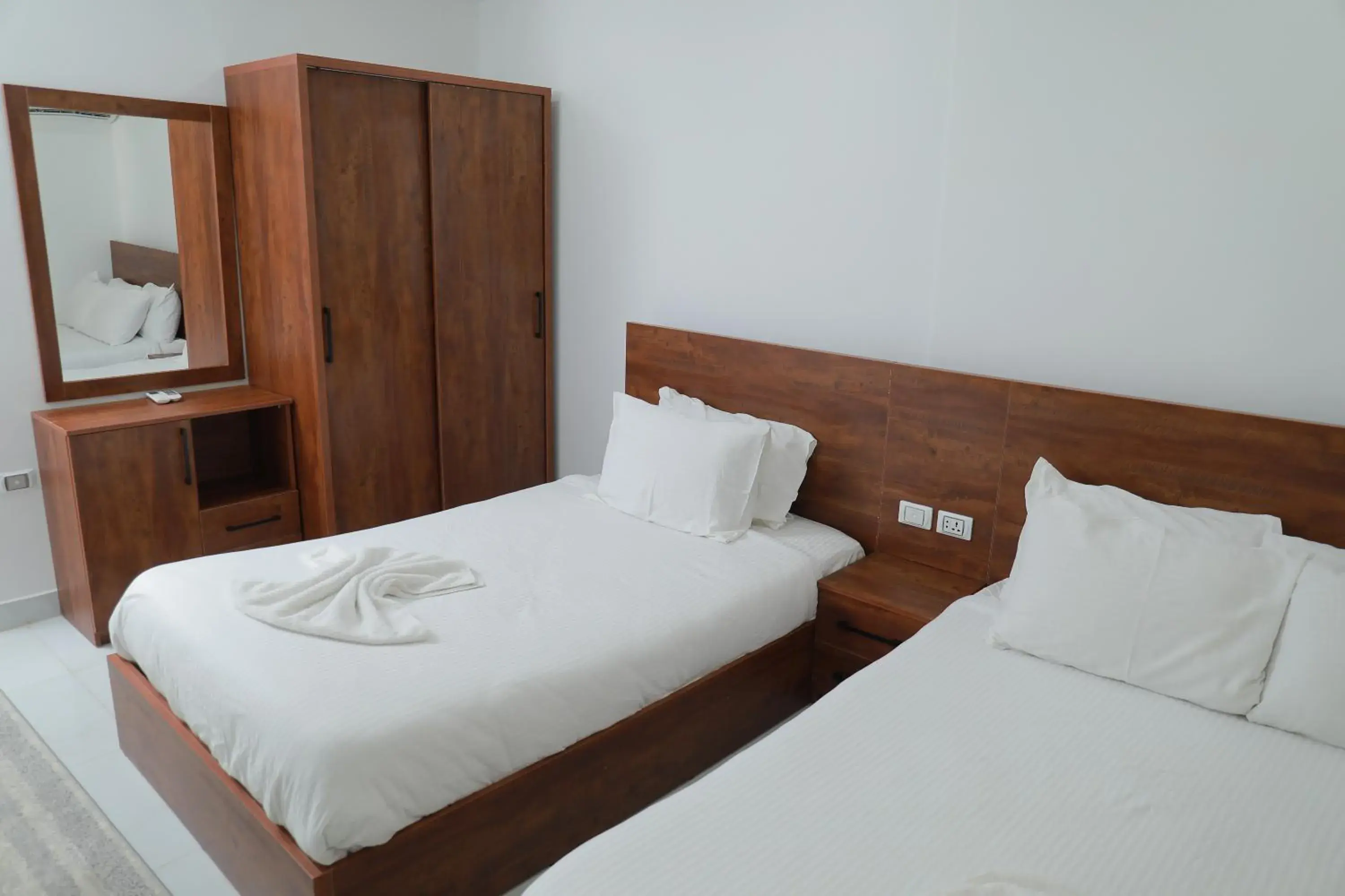 Deluxe Double Room with Balcony in Prince Pyramids Inn Deluxe Double Room with Balcony in Prince Pyramids Inn