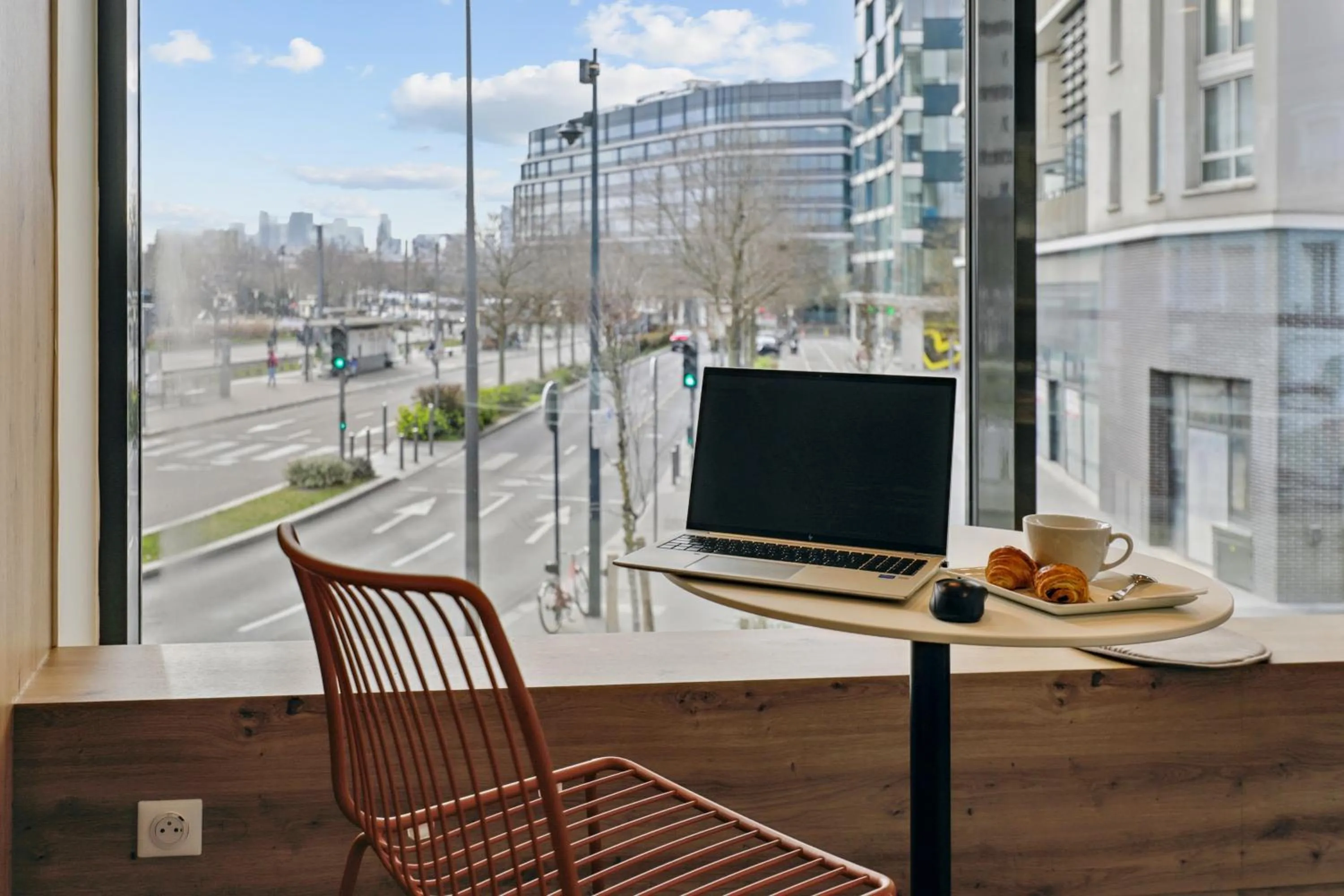 Breakfast in ibis Styles Bezons Paris La Défense