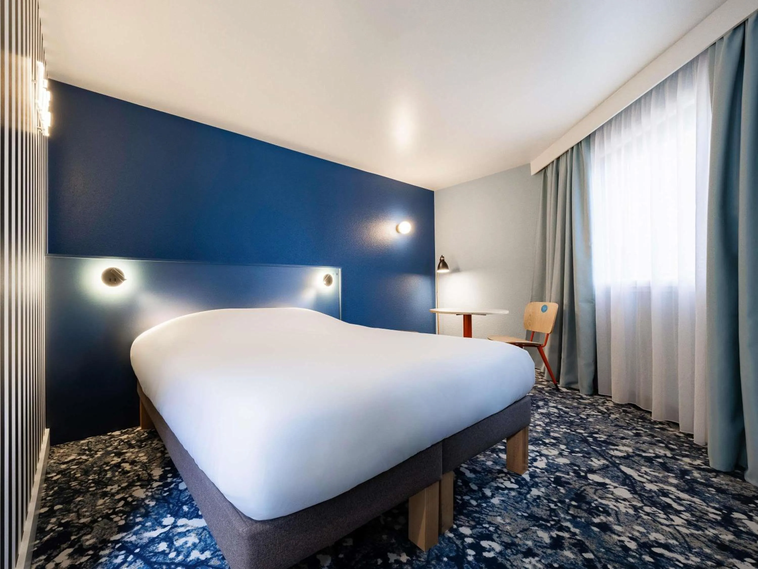 Bedroom, Bed in greet Hotel Paris 13 Porte d'Italie