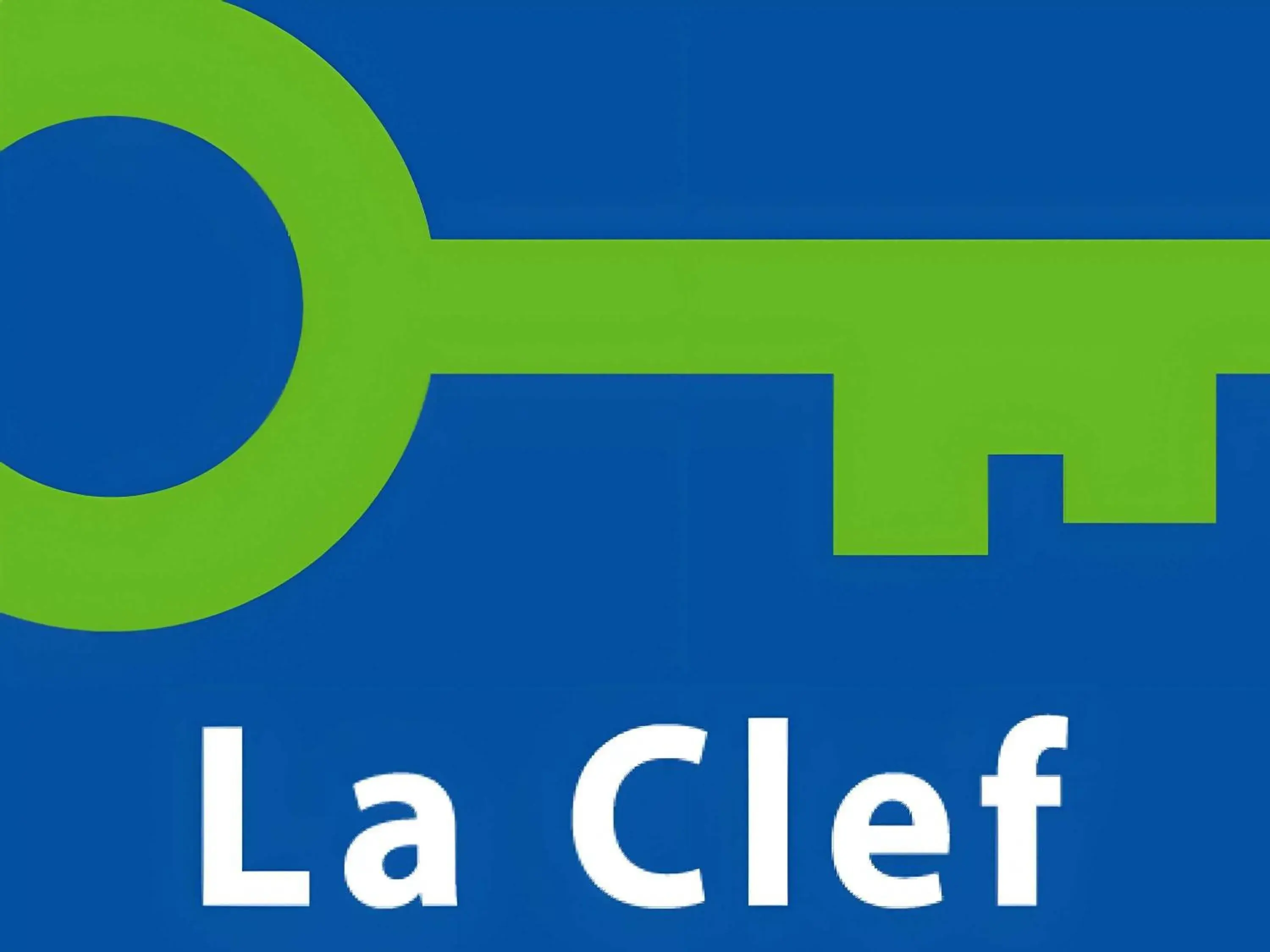 Property building in greet Hotel Paris 13 Porte d'Italie Property building in greet Hotel Paris 13 Porte d'Italie