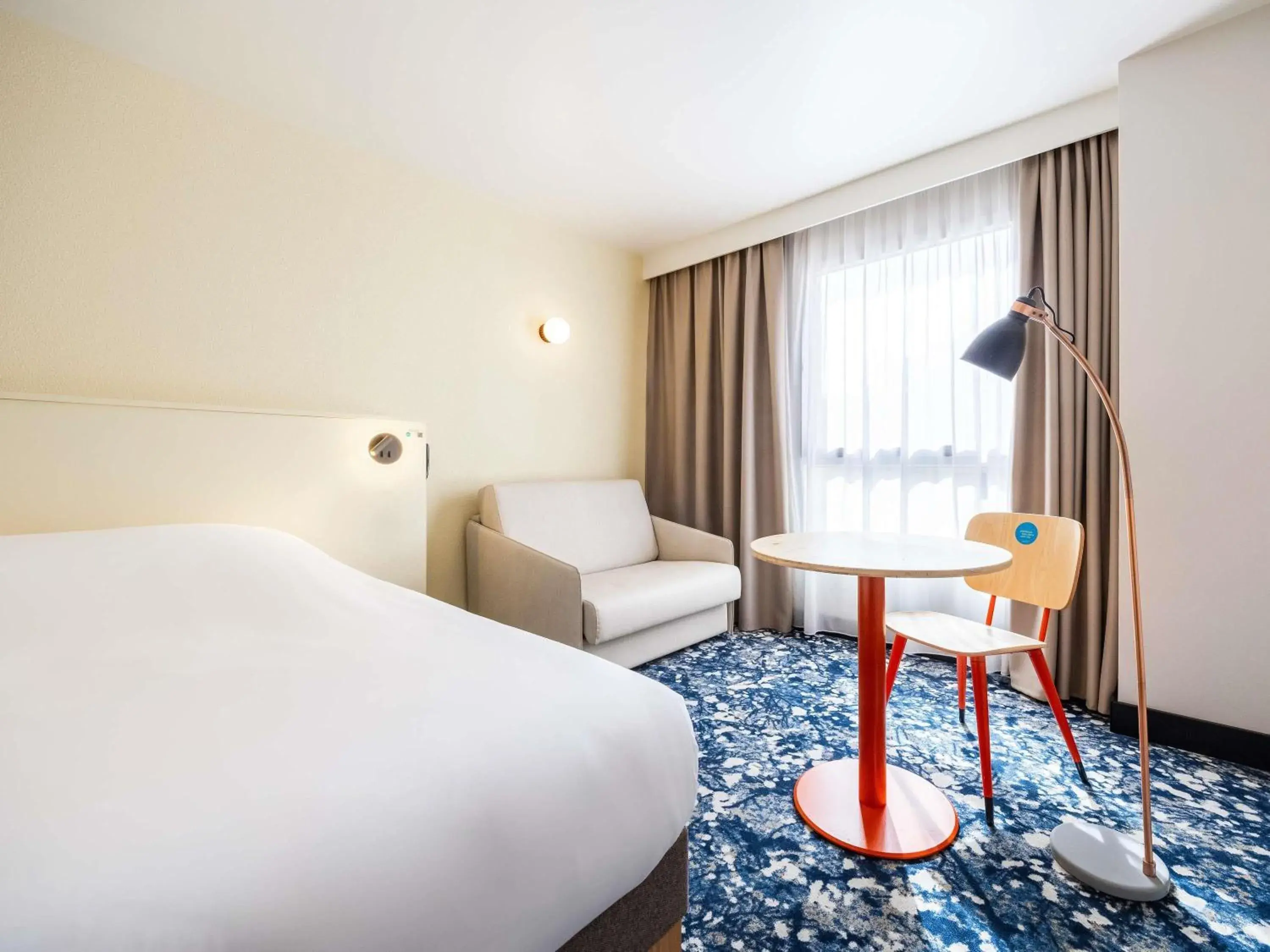 Bedroom, Bed in greet Hotel Paris 13 Porte d'Italie Bedroom, Bed in greet Hotel Paris 13 Porte d'Italie