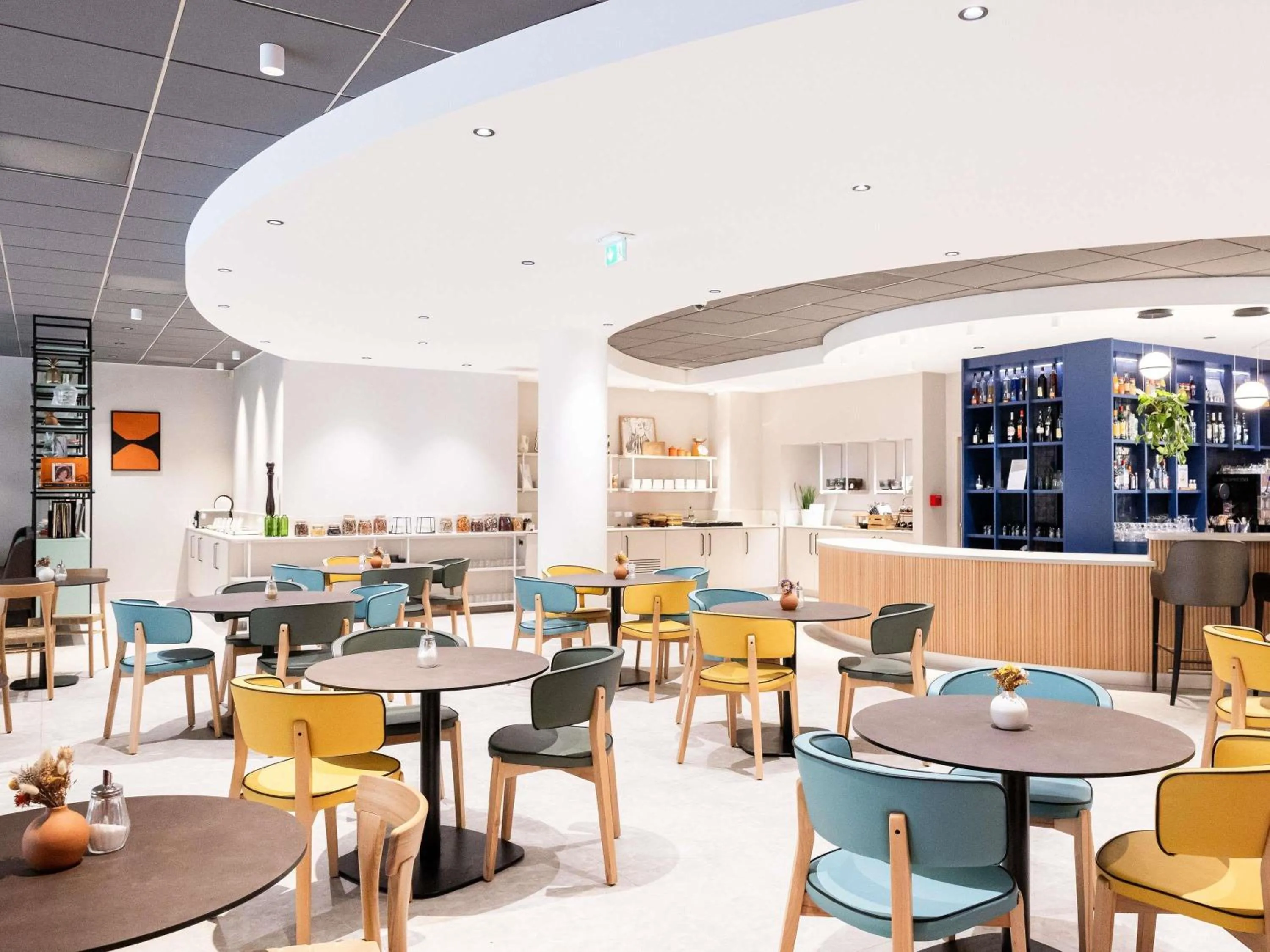 Lounge or bar in greet Hotel Paris 13 Porte d'Italie