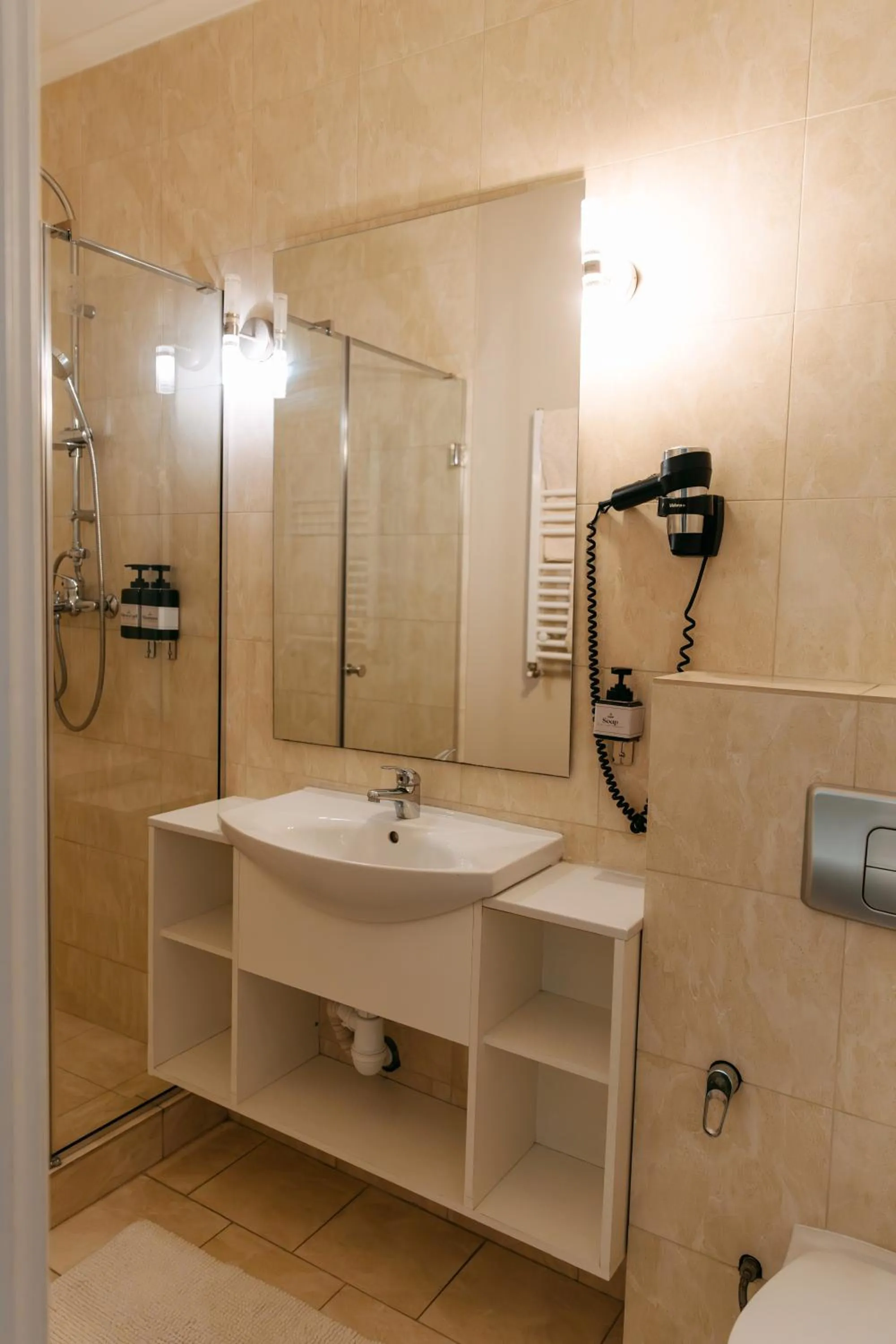 Shower in Summit Villa