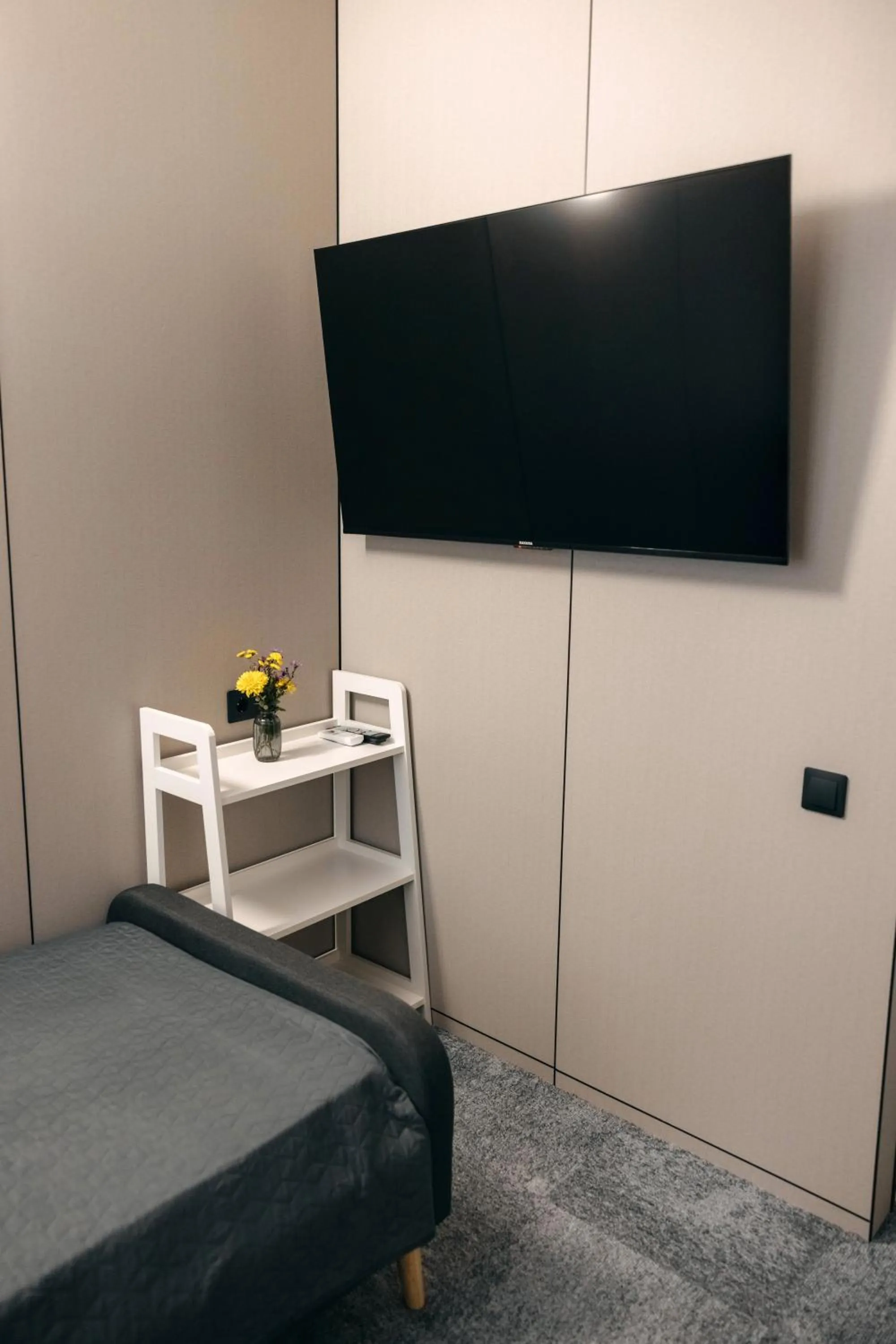 Photo of the whole room, Bed in Summit Villa