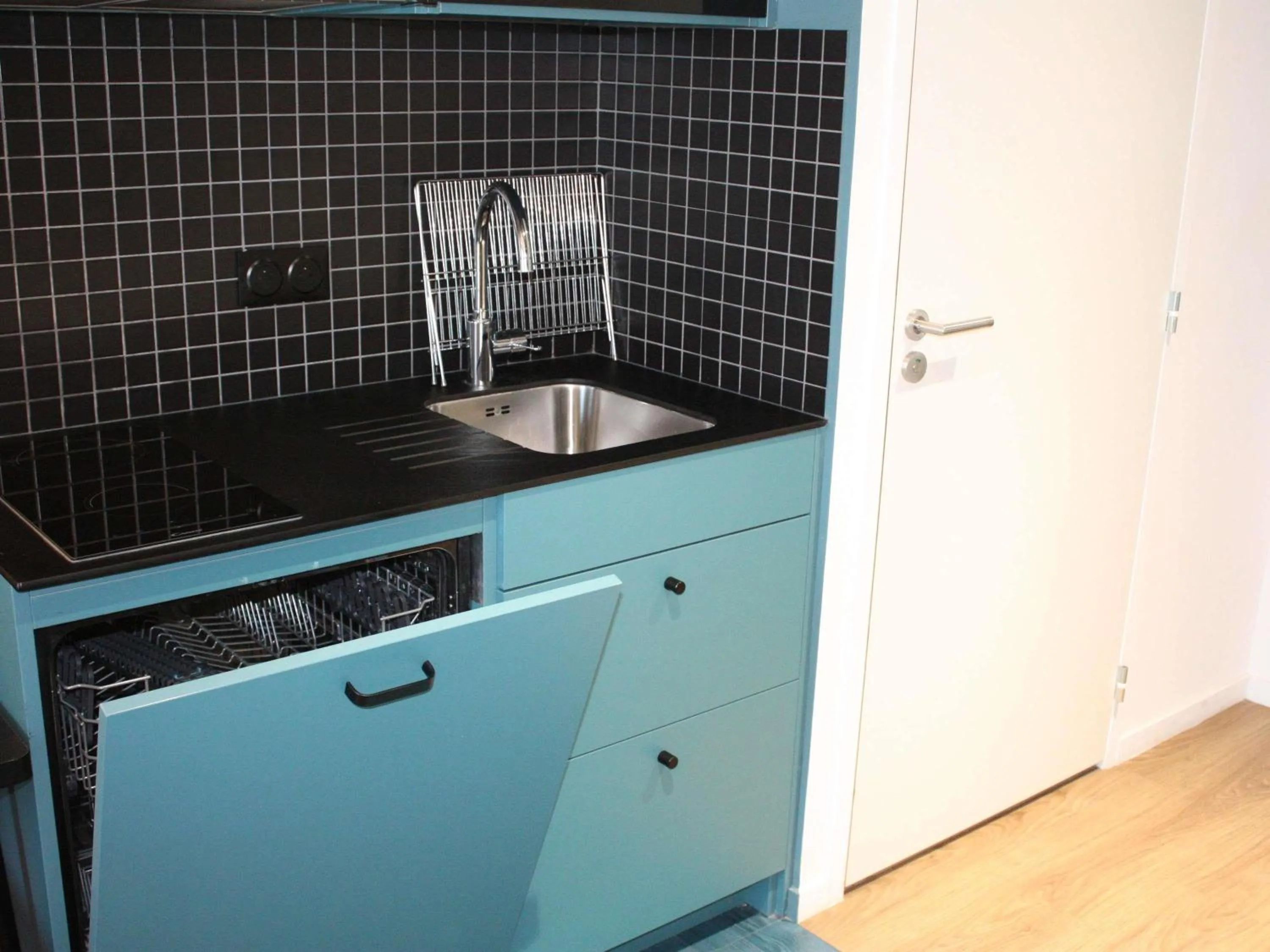 Bedroom in Aparthotel Adagio Access Porte de Camargue