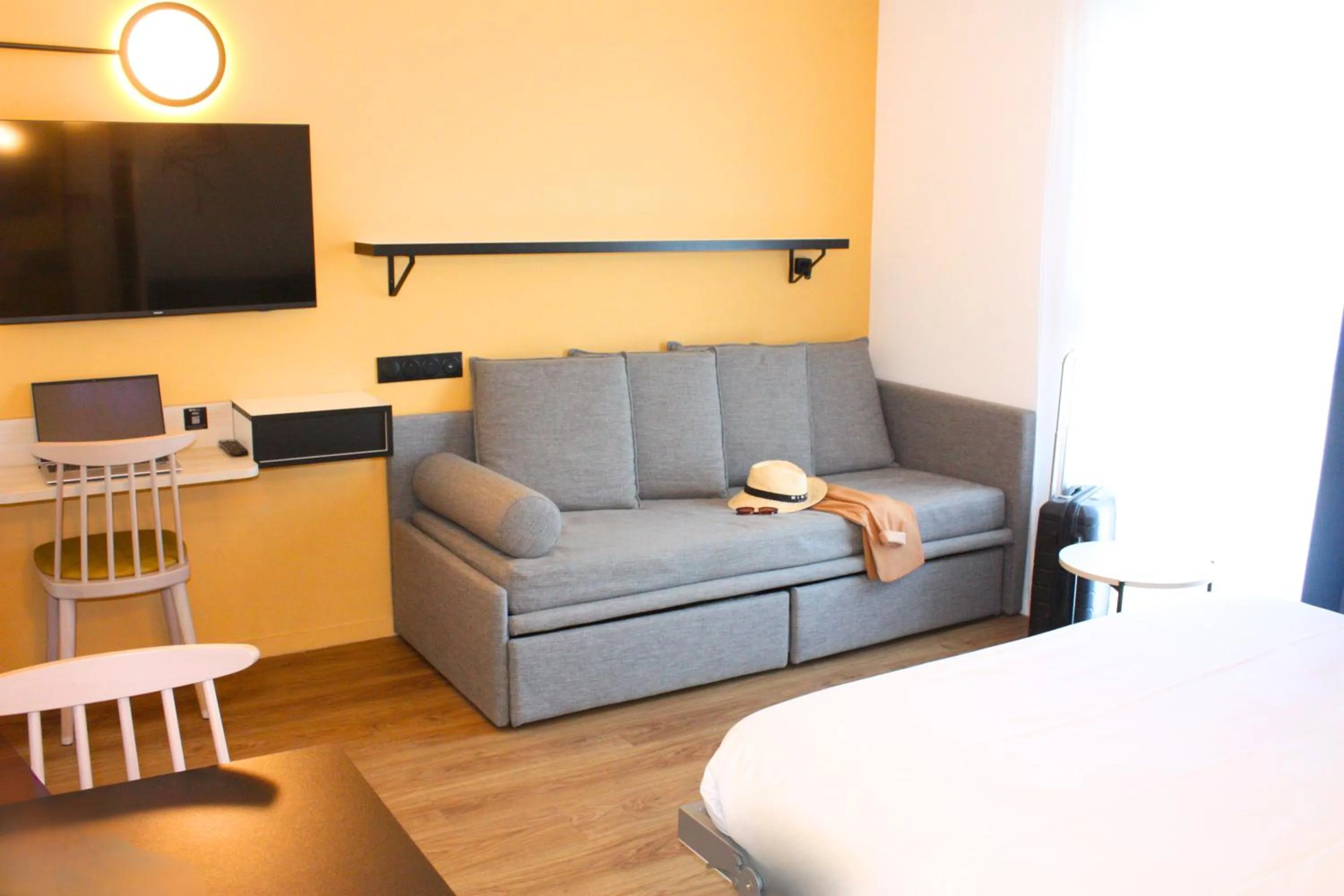 Bed in Aparthotel Adagio Access Porte de Camargue