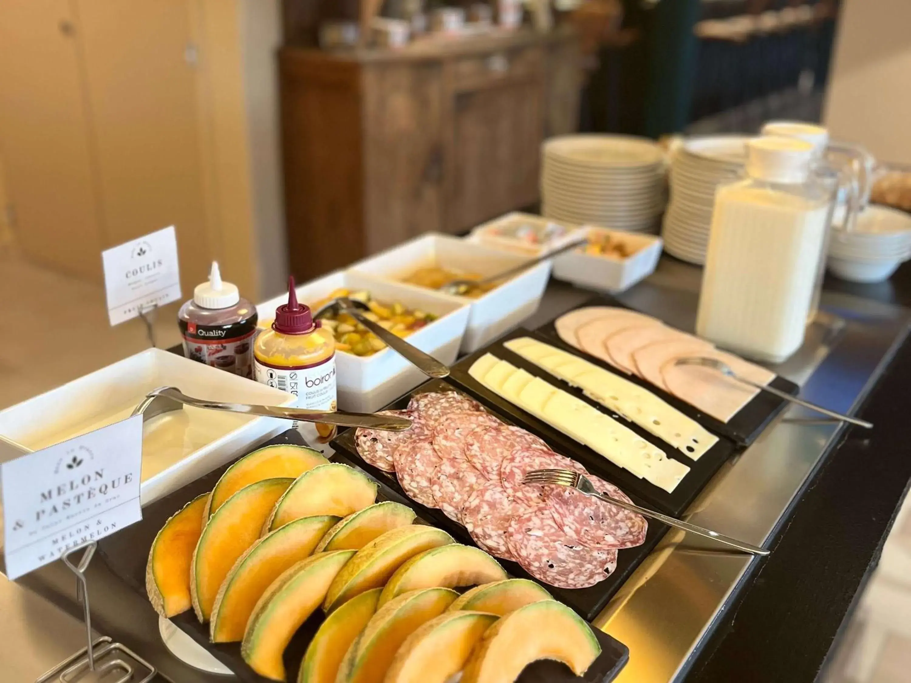 Breakfast in Aparthotel Adagio Access Porte de Camargue Breakfast in Aparthotel Adagio Access Porte de Camargue