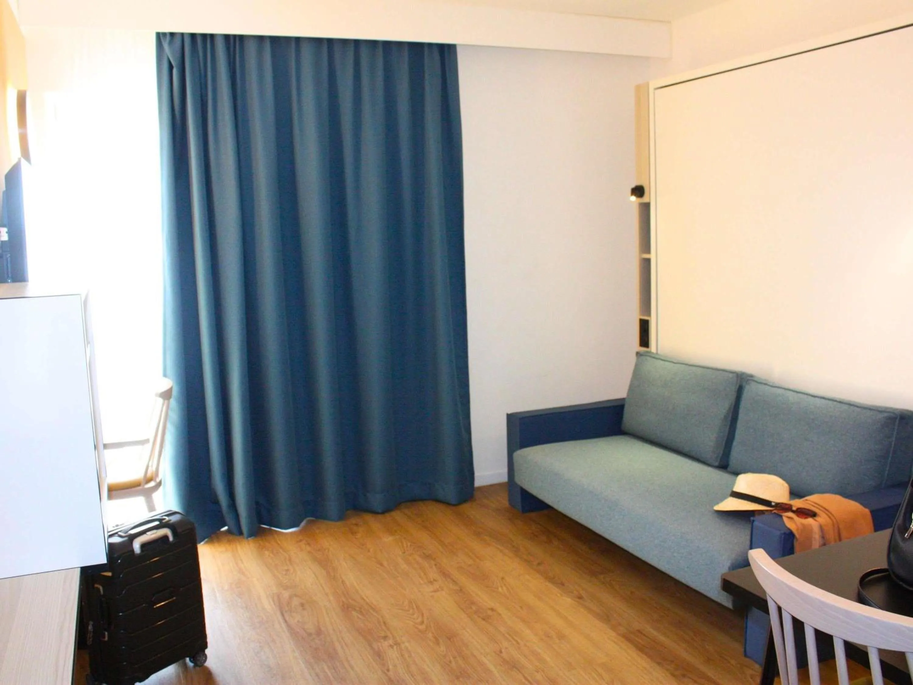 Bedroom in Aparthotel Adagio Access Porte de Camargue