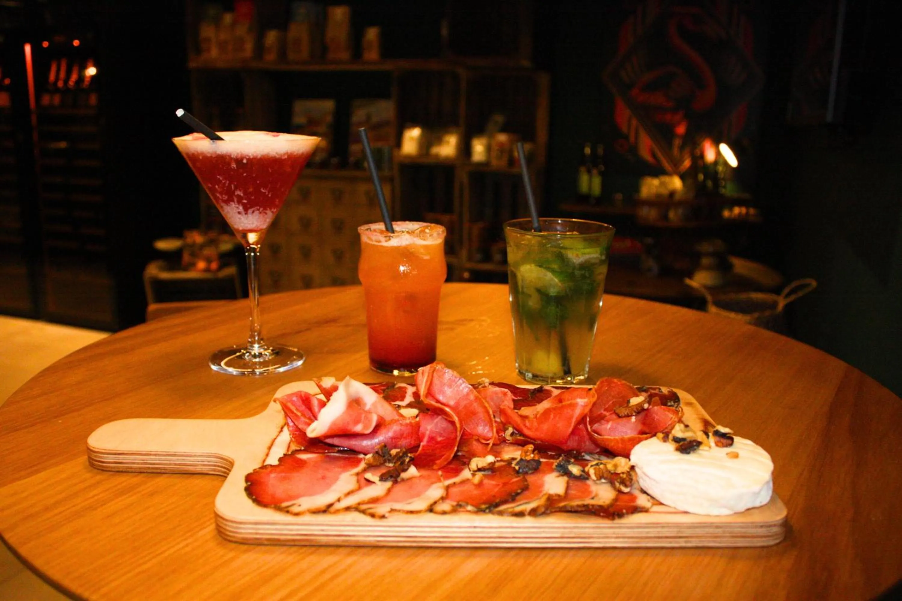 Restaurant/places to eat in Aparthotel Adagio Access Porte de Camargue