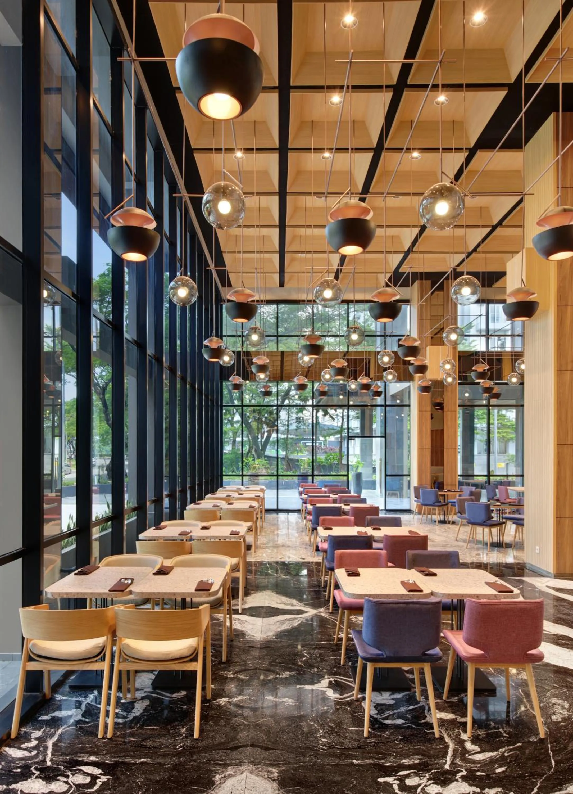 Restaurant/places to eat in ibis Styles Serpong BSD City