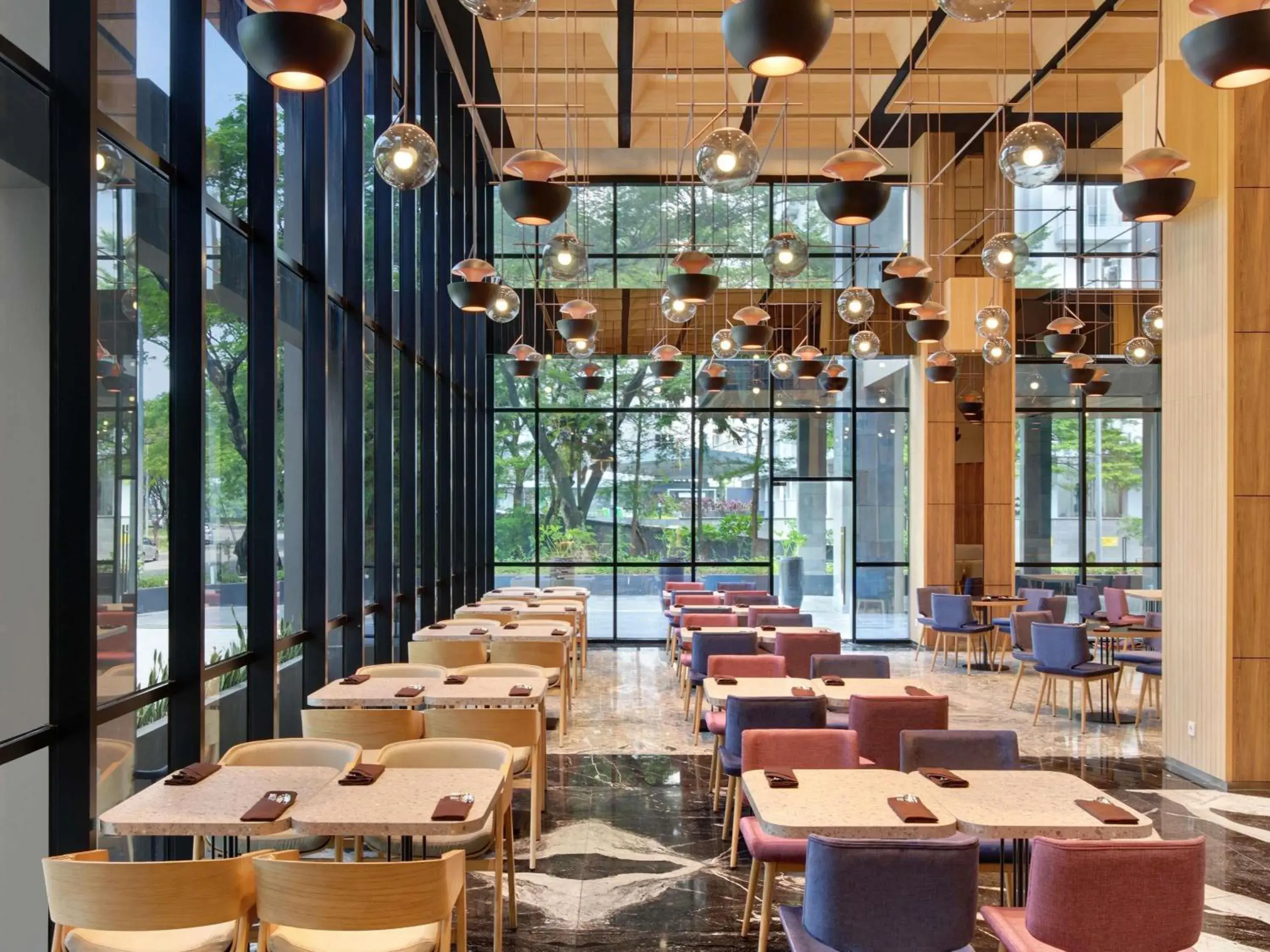 Restaurant/places to eat in ibis Styles Serpong BSD City Restaurant/places to eat in ibis Styles Serpong BSD City