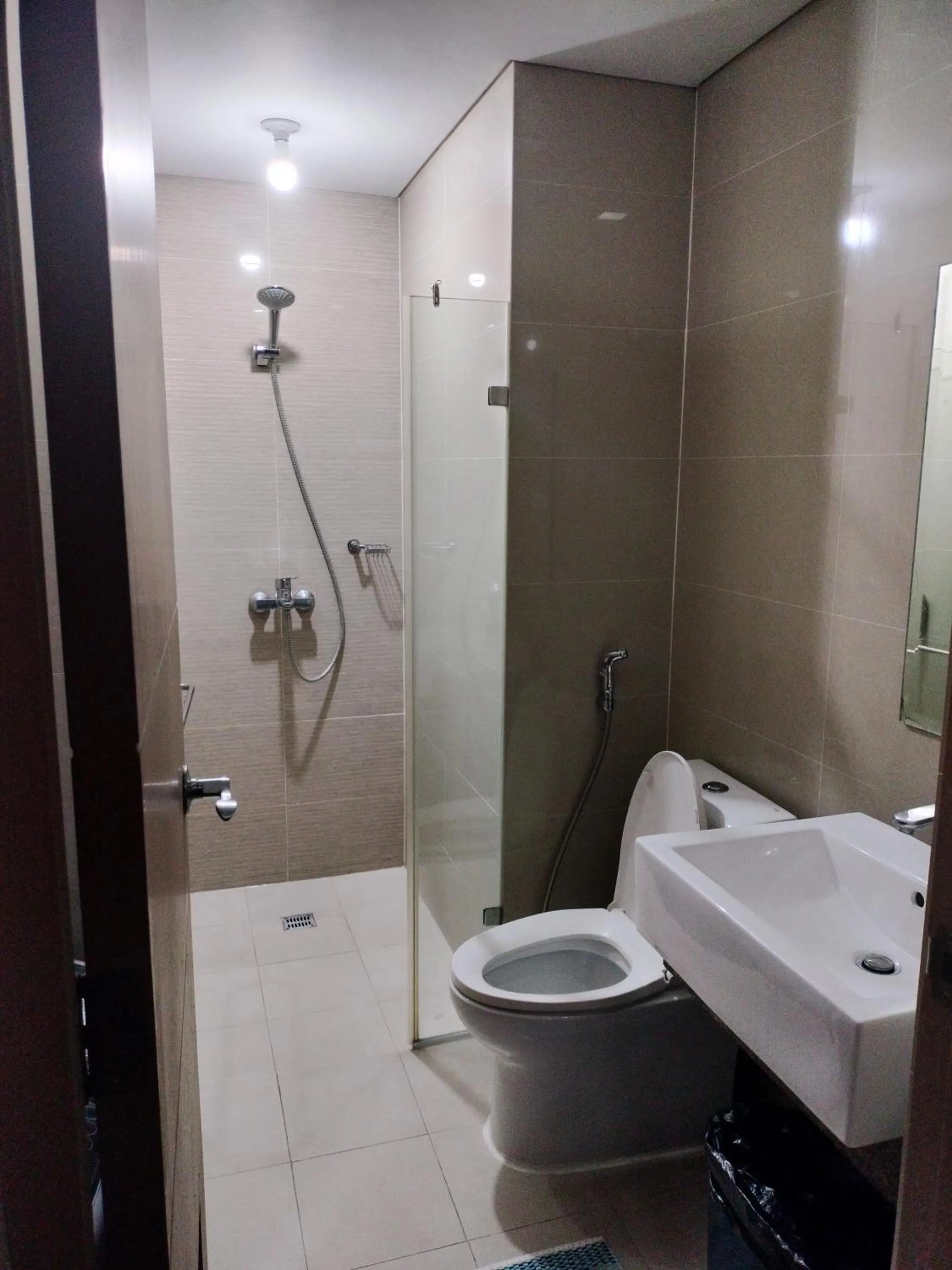 Condotel Near Airport