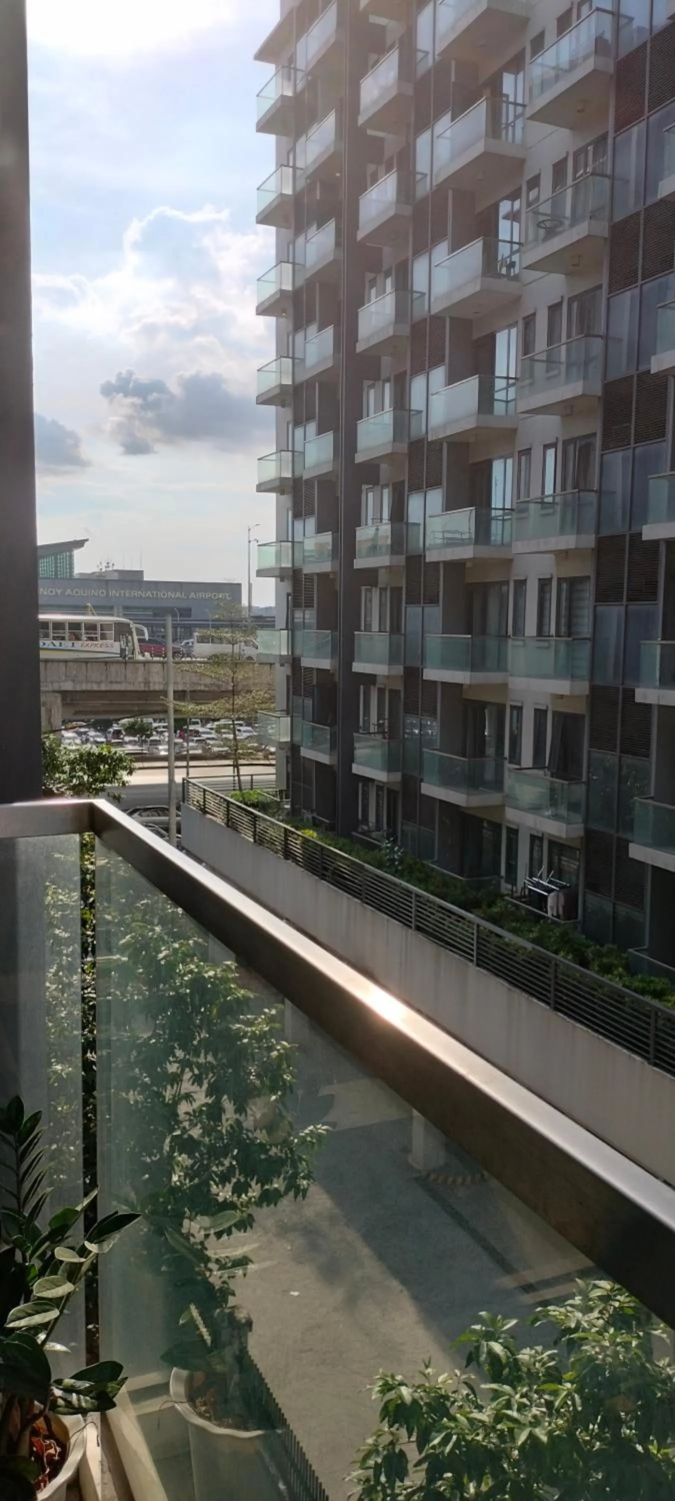 Condotel Near Airport