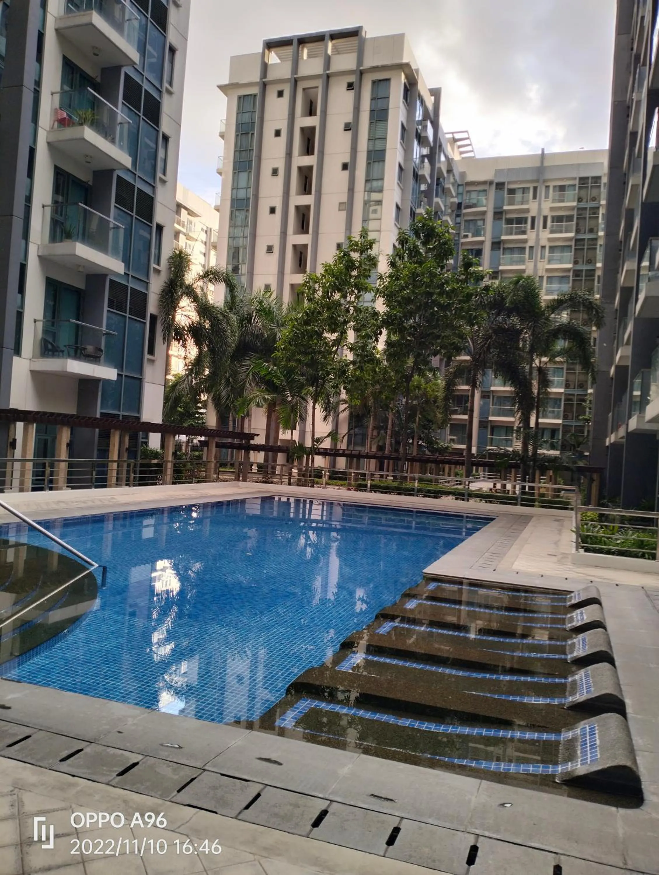 Condotel Near Airport