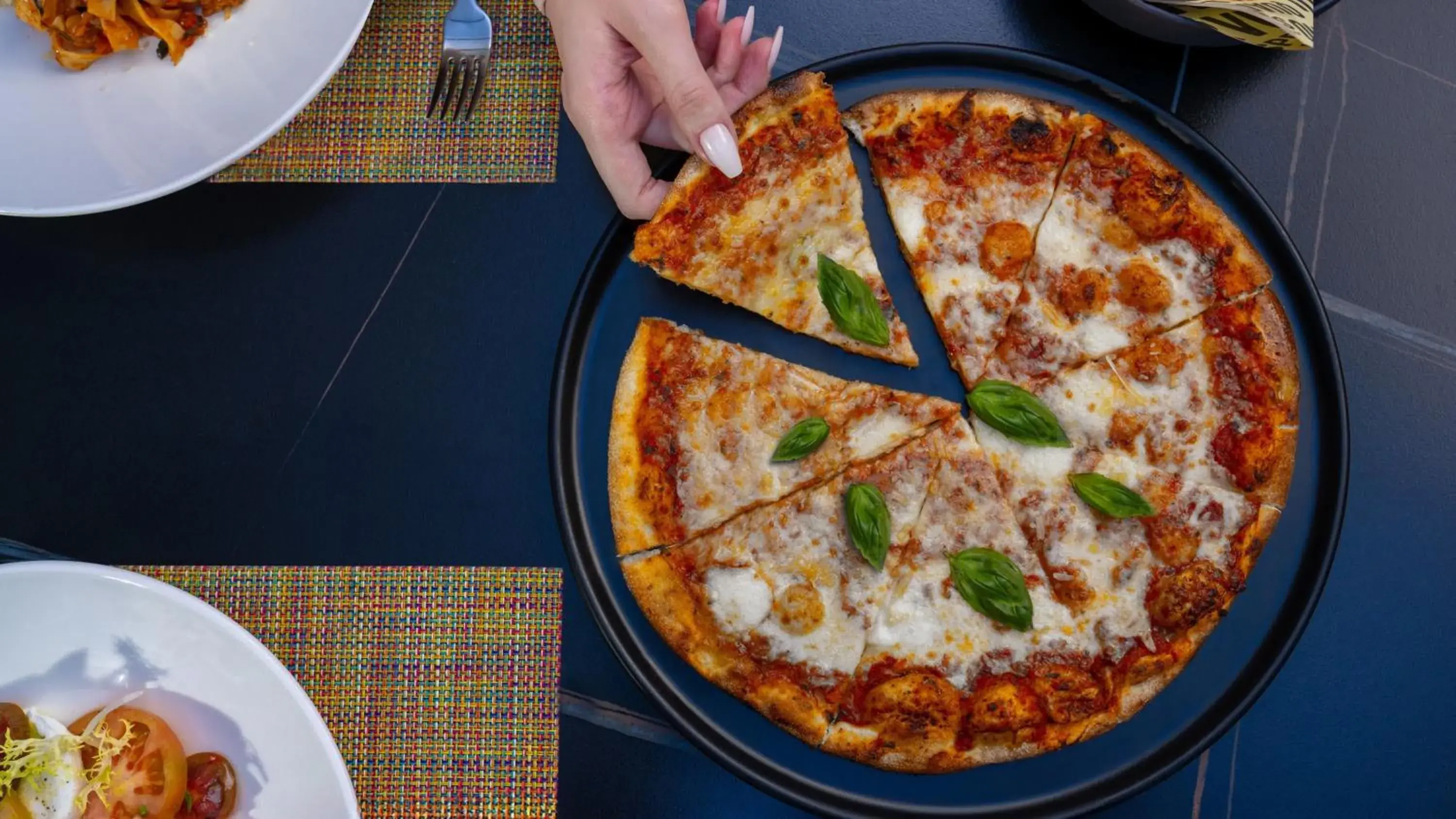 Restaurant/places to eat in The Abdali Boulevard Hotel Restaurant/places to eat in The Abdali Boulevard Hotel