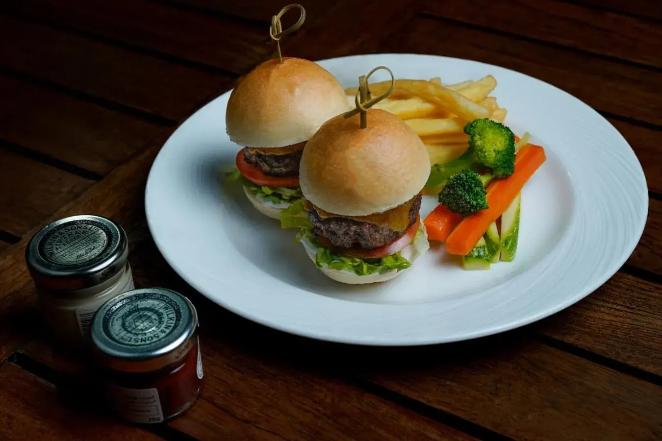 Food and drinks in The Abdali Boulevard Hotel Food and drinks in The Abdali Boulevard Hotel