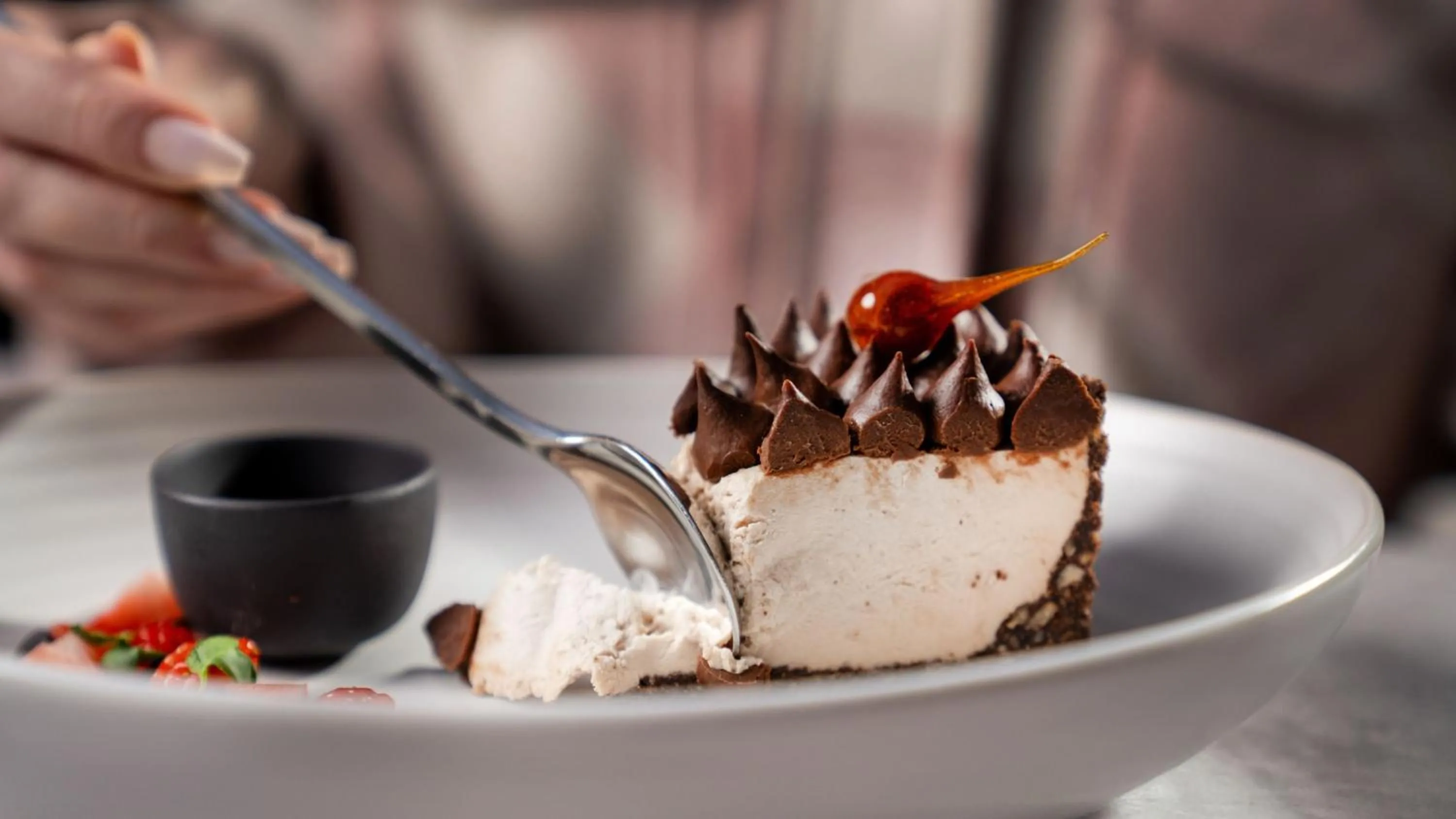 Restaurant/places to eat in The Abdali Boulevard Hotel