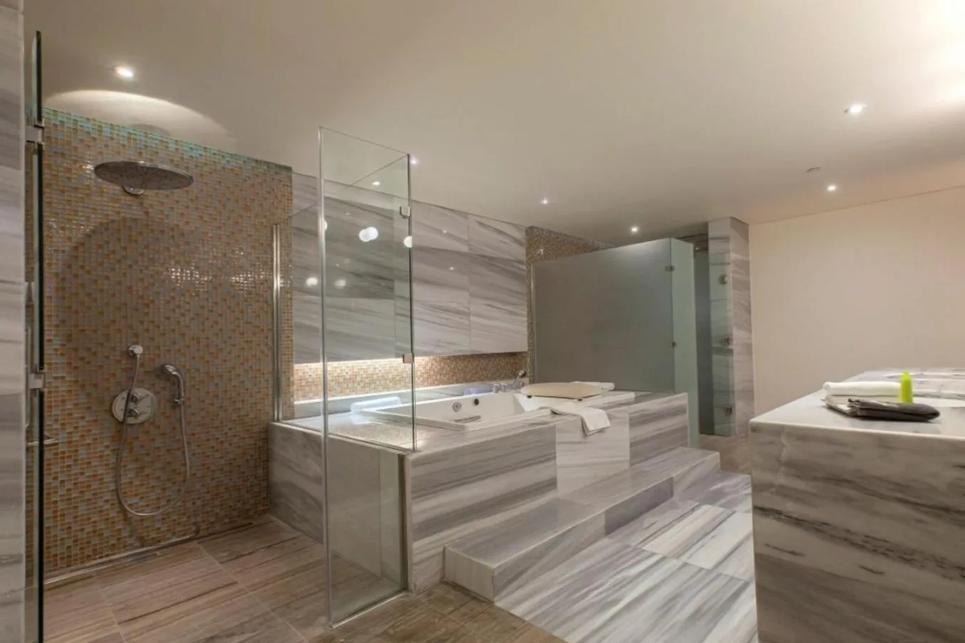 Photo of the whole room in The Abdali Boulevard Hotel