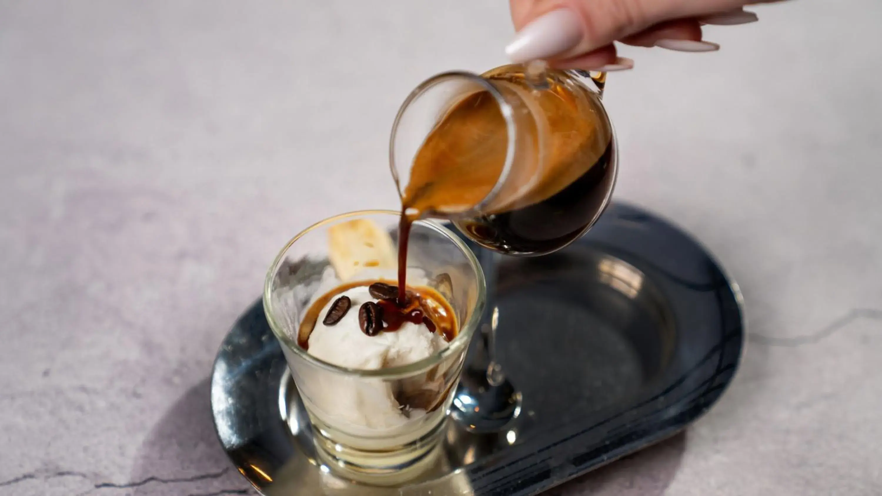 Restaurant/places to eat in The Abdali Boulevard Hotel Restaurant/places to eat in The Abdali Boulevard Hotel