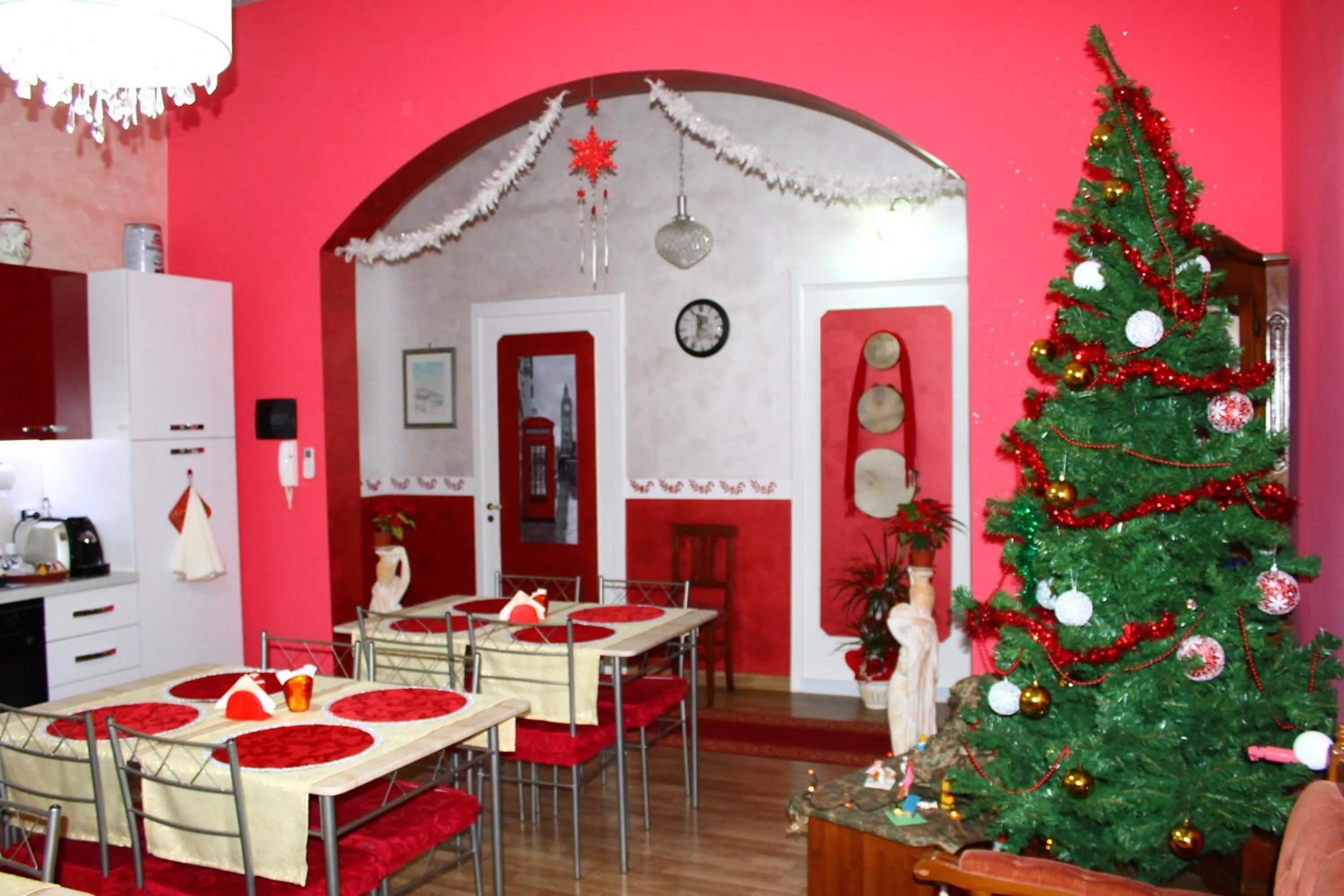 Communal kitchen in A Casa di Mich