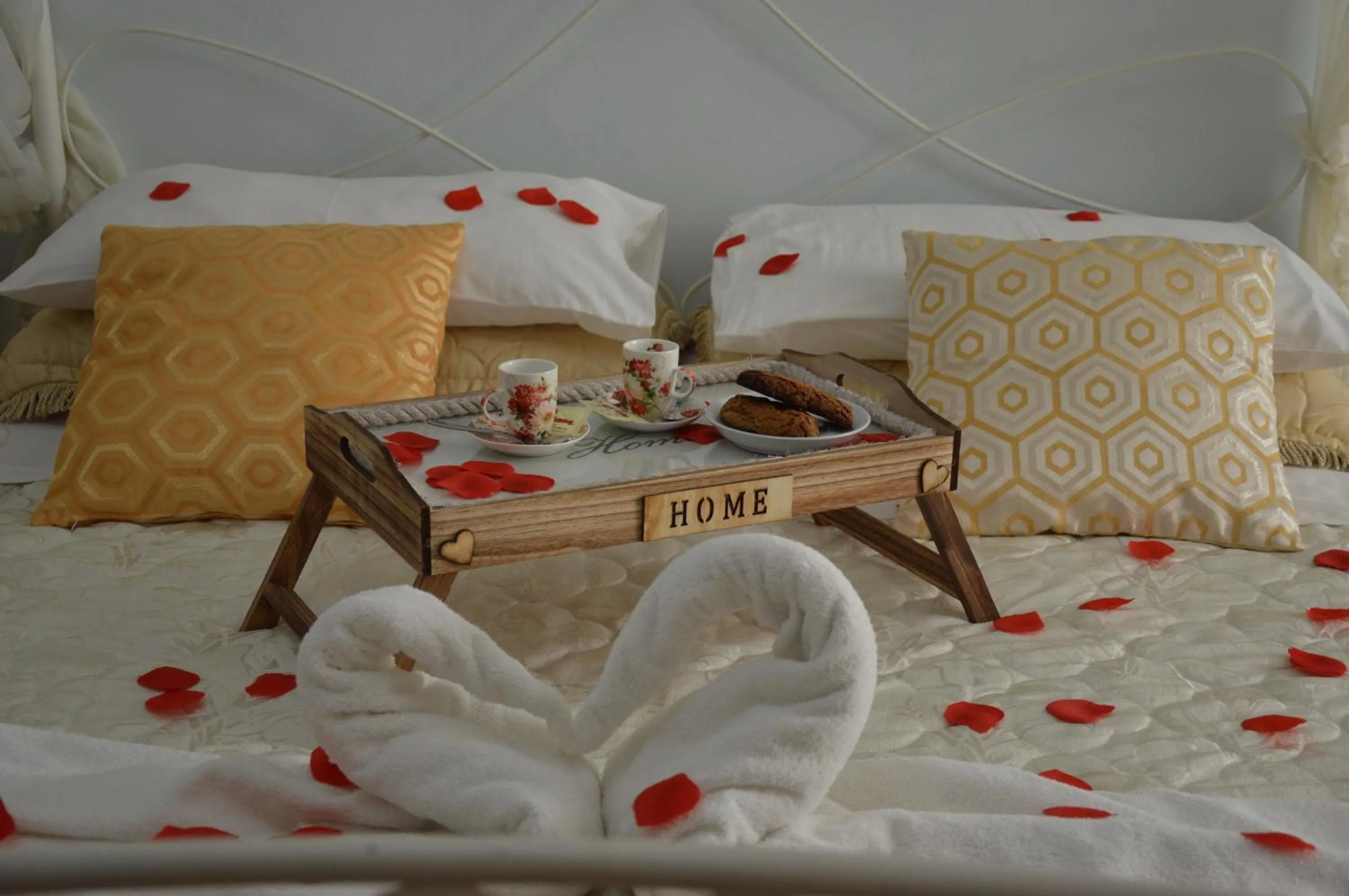 Drinks, Bed in A Casa di Mich