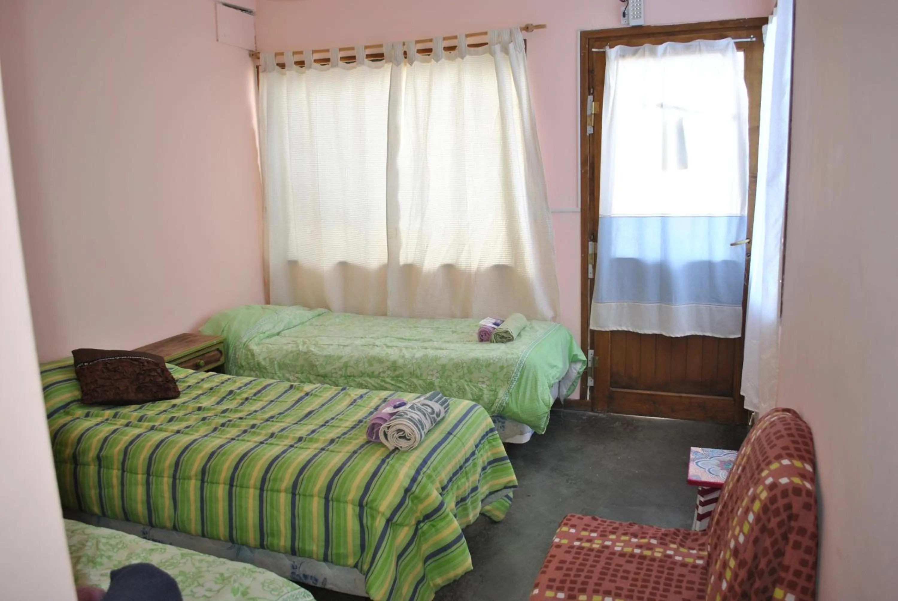 Photo of the whole room, Bed in Hostel Los Cormoranes