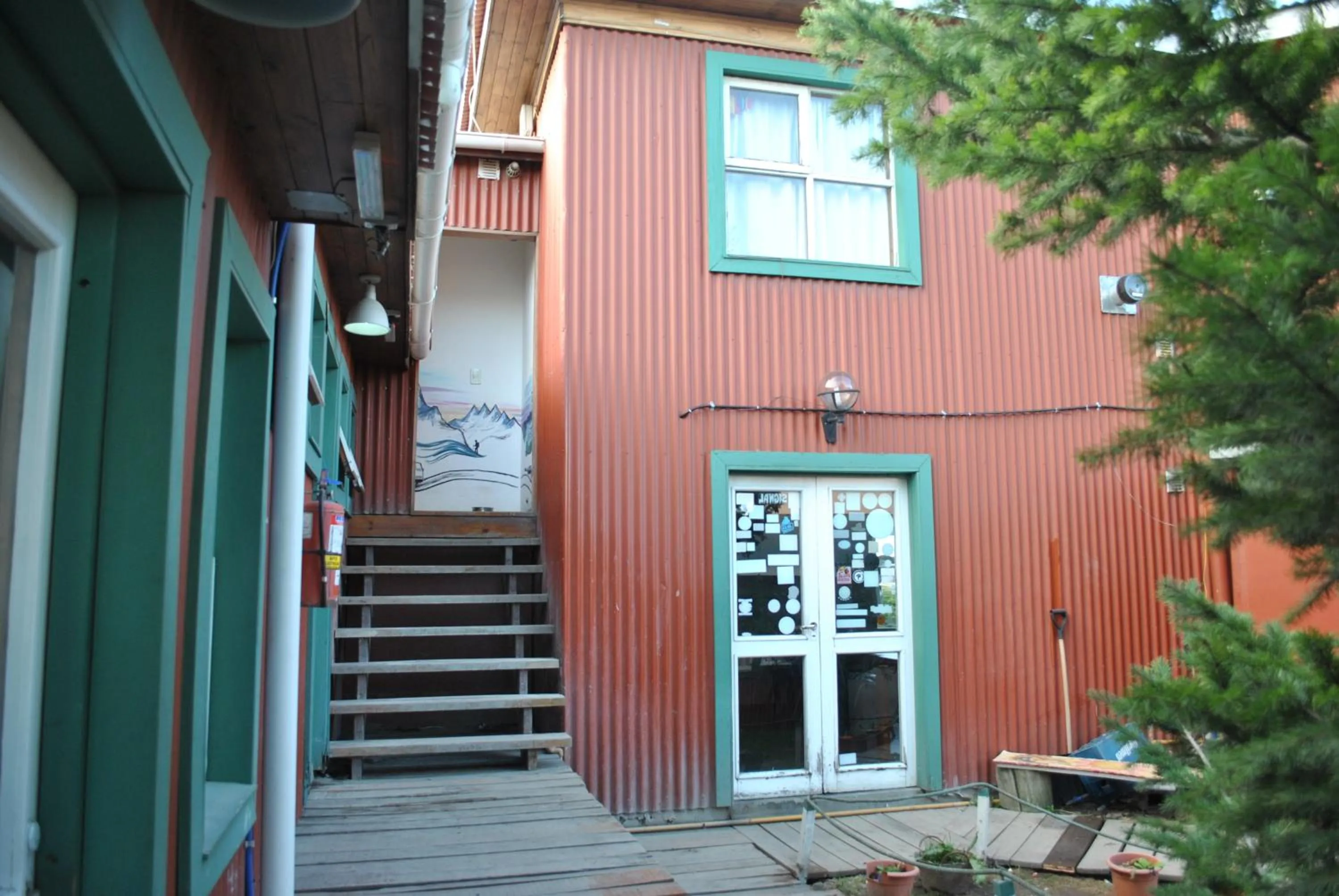 Patio in Hostel Los Cormoranes