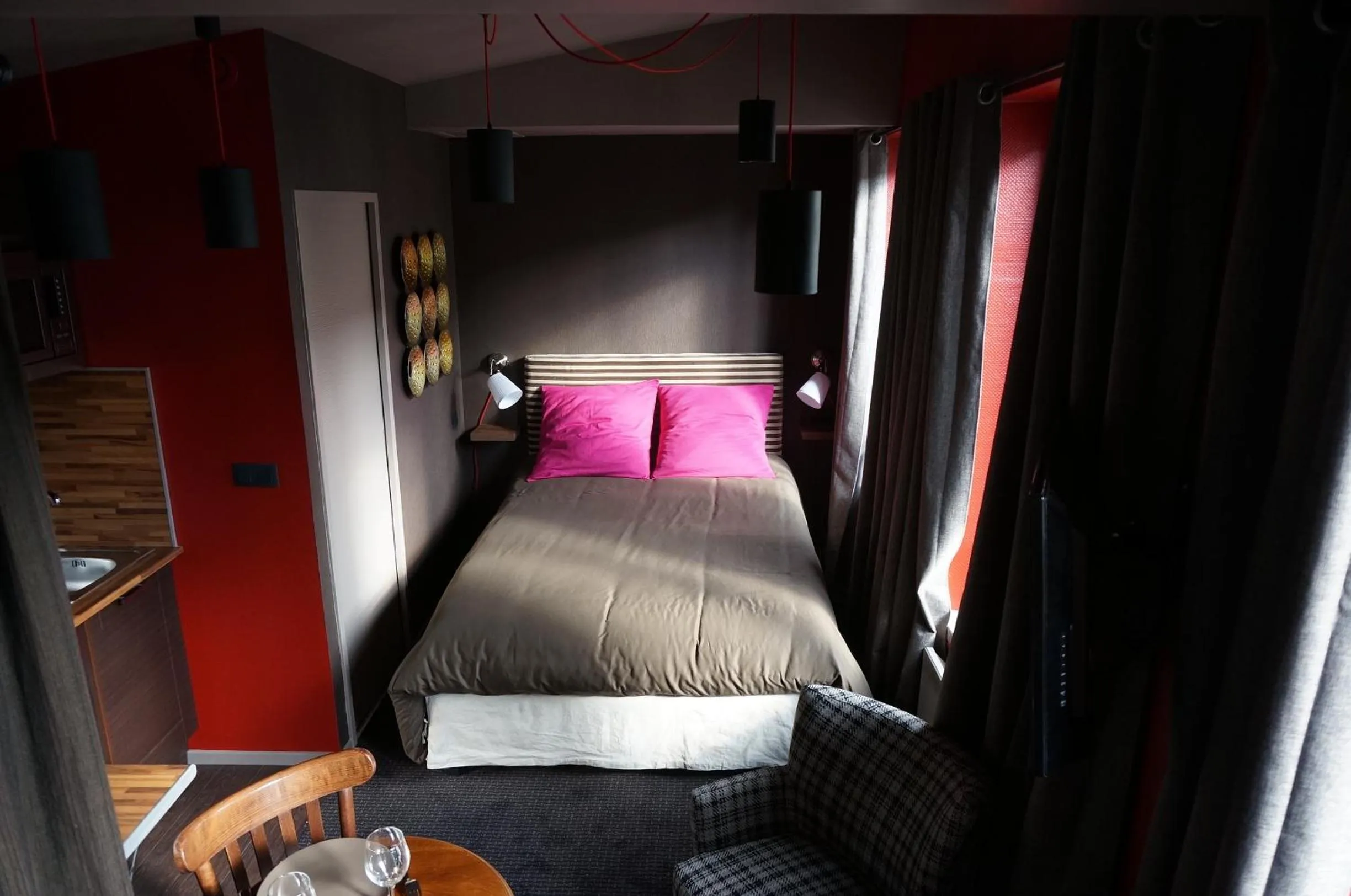 Bed in Le 84 Sainte-Cath'