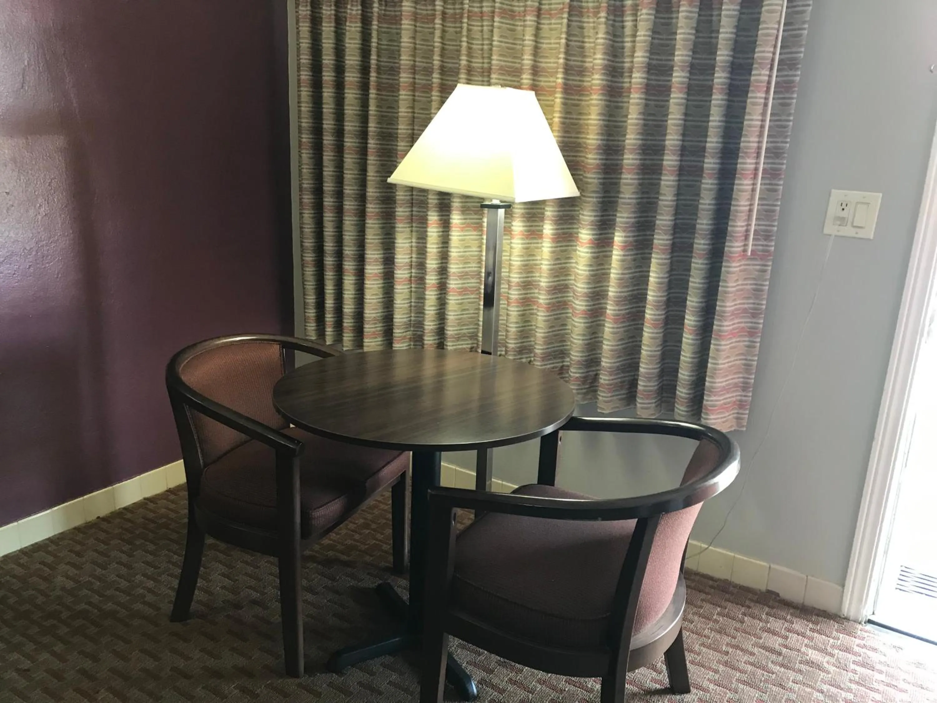 Silver Princess Motel