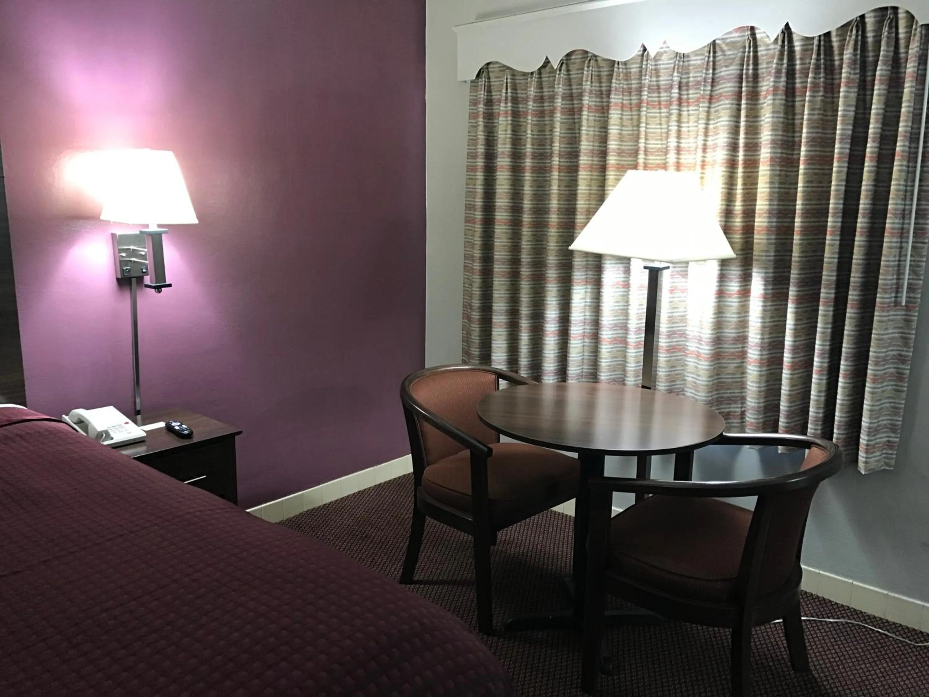 Bed in Silver Princess Motel