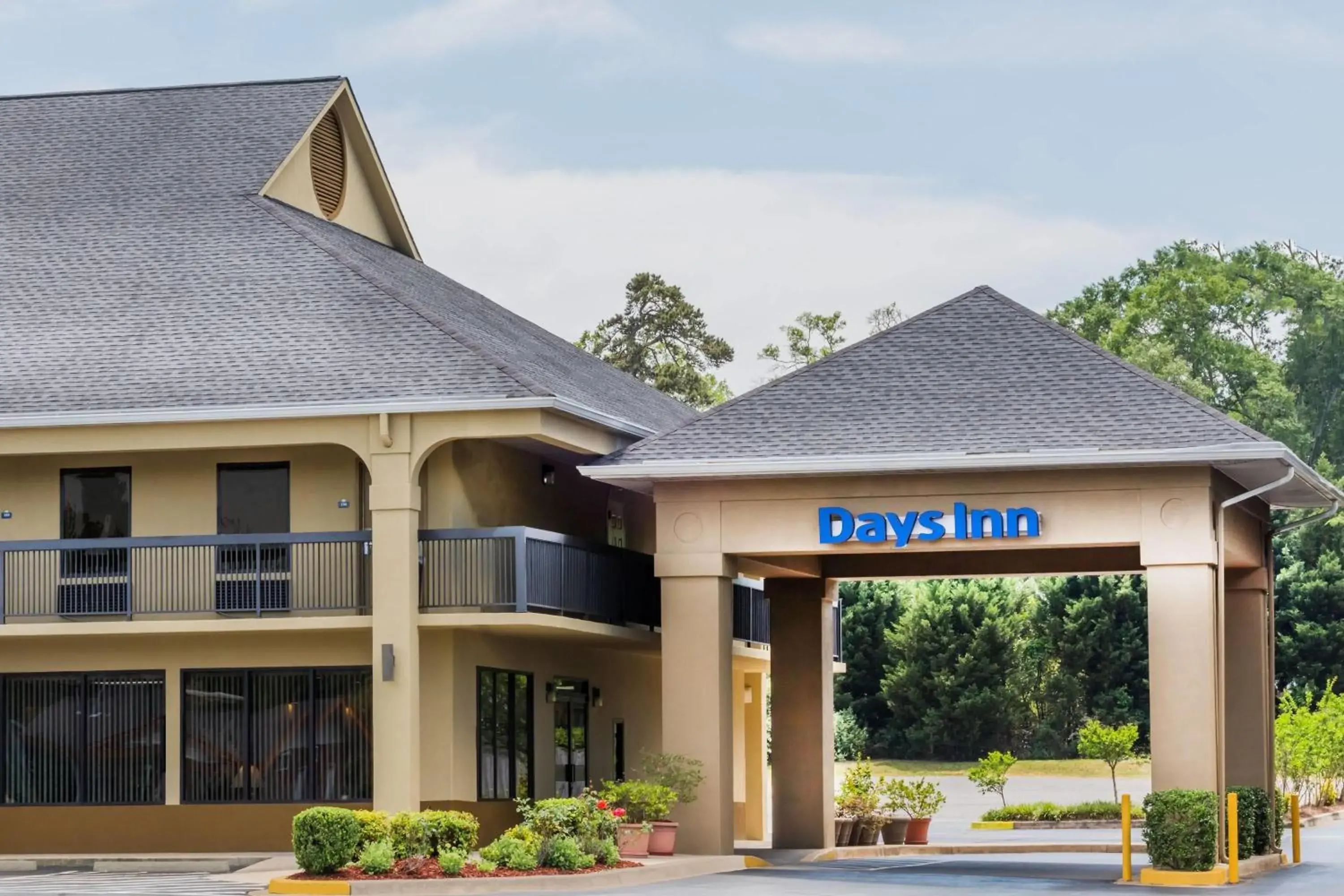 Property building in Days Inn by Wyndham Elberton Property building in Days Inn by Wyndham Elberton