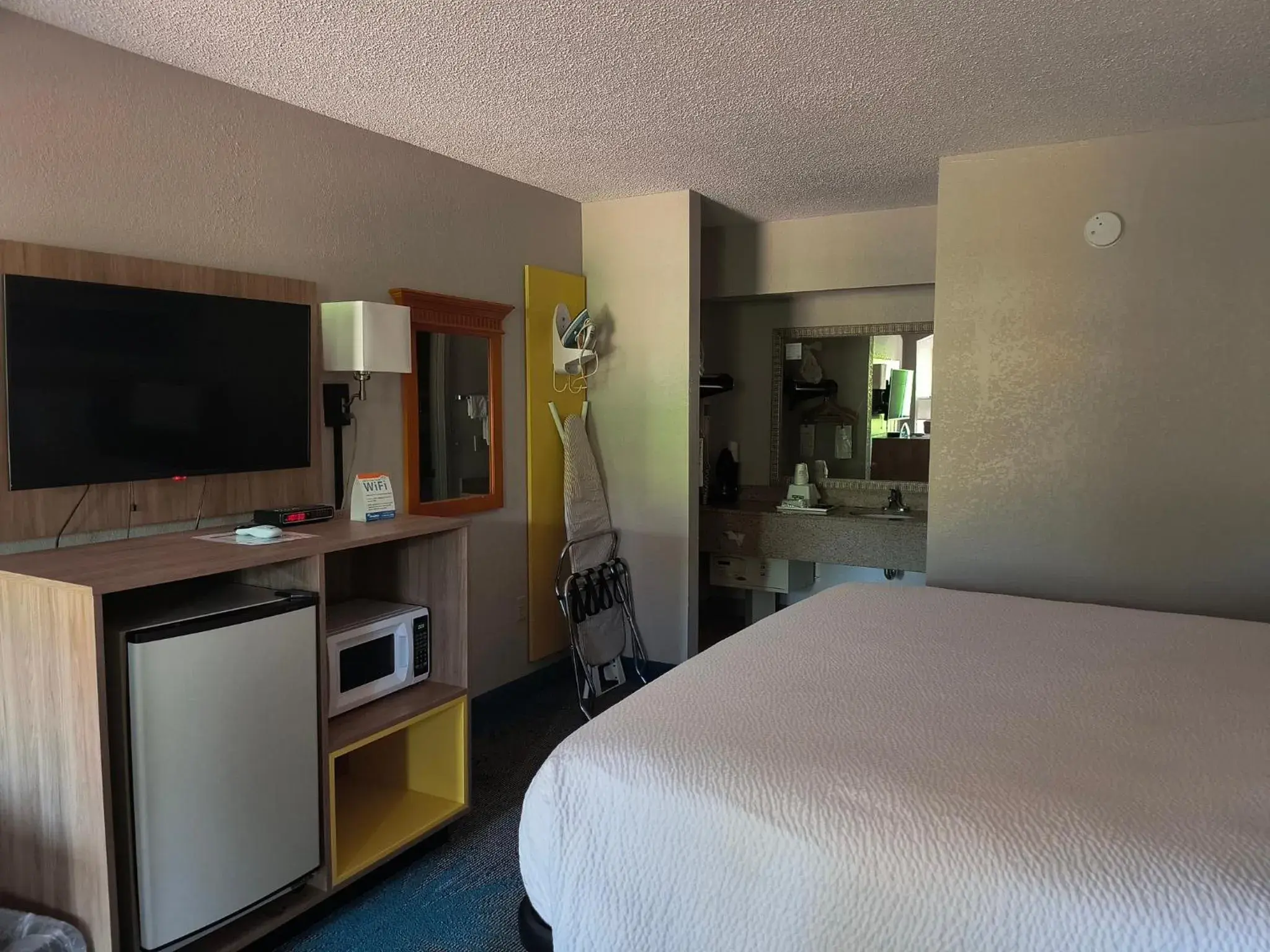 Bed in Days Inn by Wyndham Elberton Bed in Days Inn by Wyndham Elberton