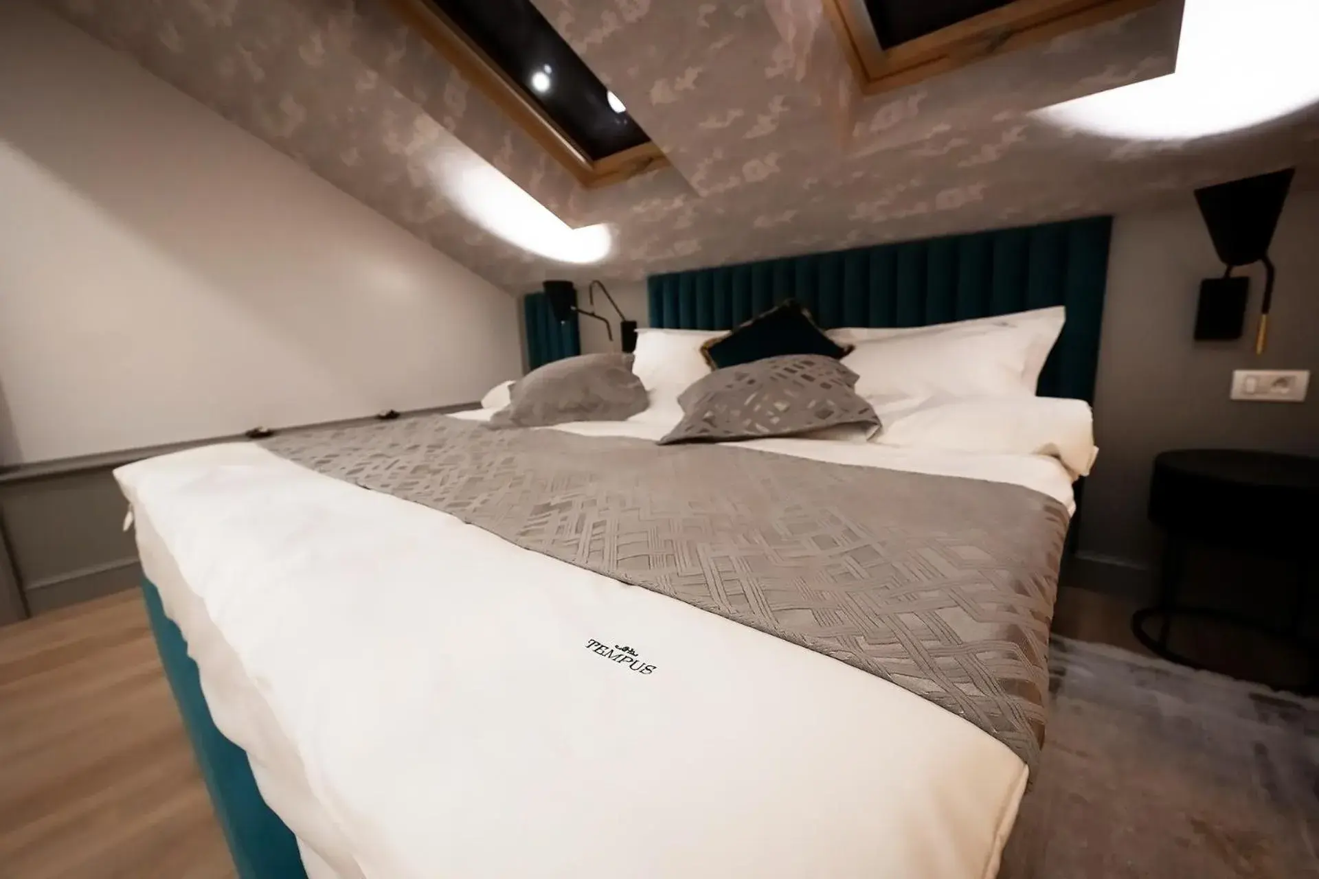 Bed in Tempus Bed in Tempus